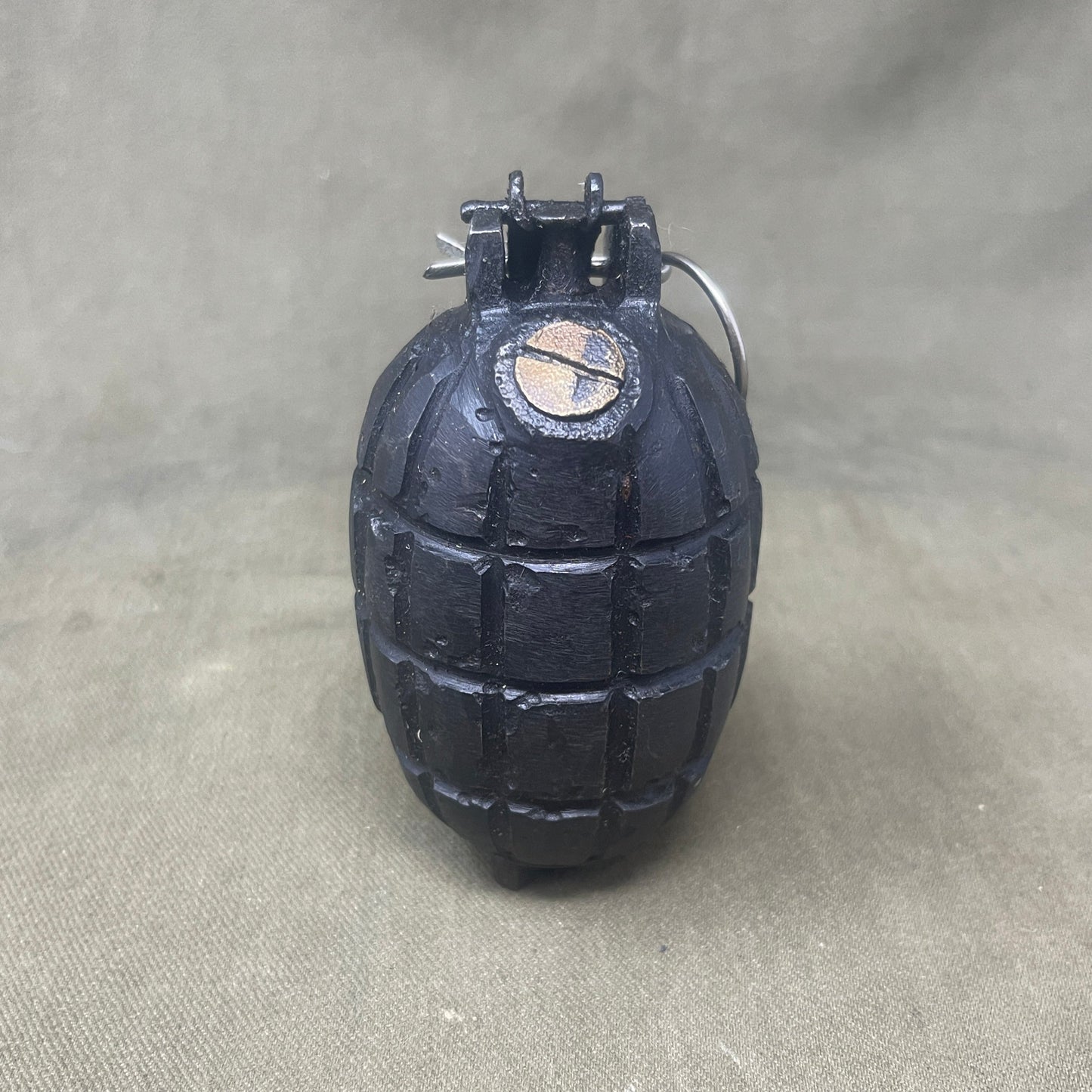 WW2 British NĀ° 36 Mills Grenade with 1943 Dated Base.