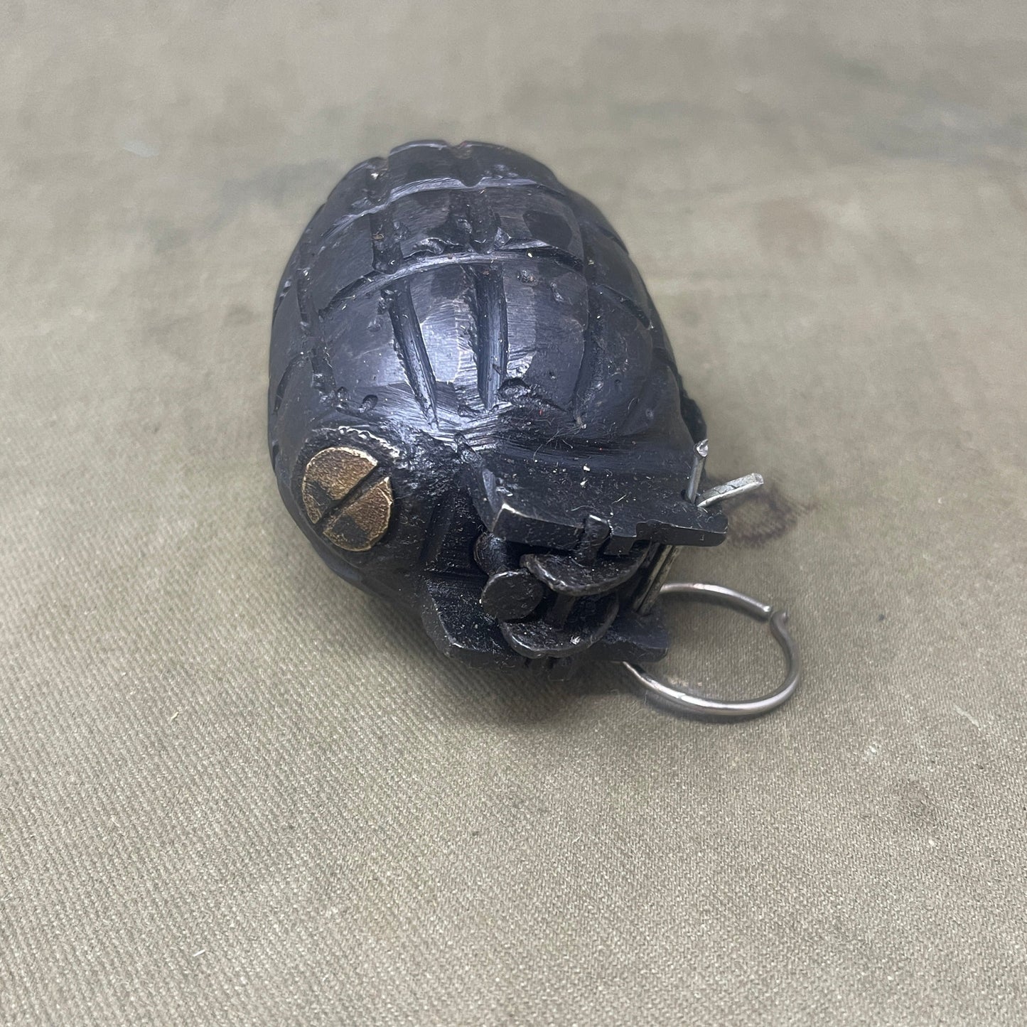 WW2 British NĀ° 36 Mills Grenade with 1943 Dated Base.