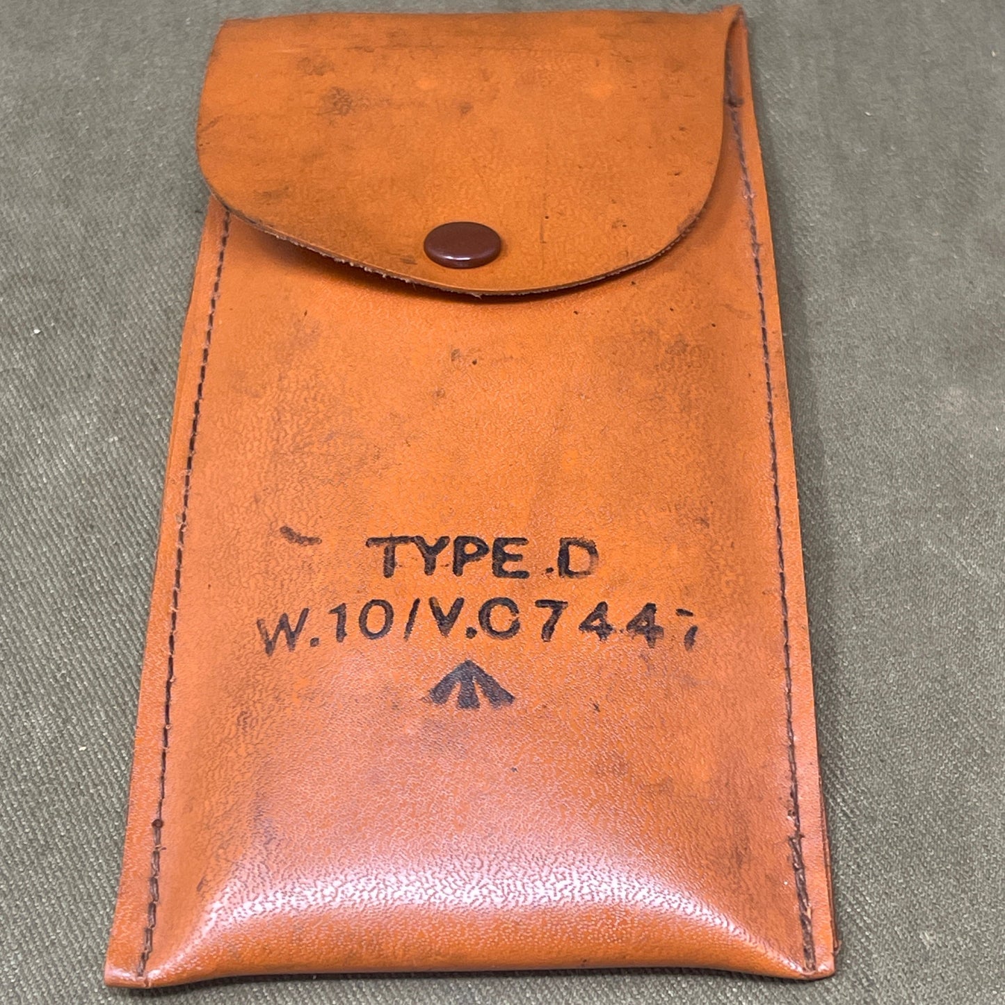"Original WW2 Air Ministry Stereoscope, Type D β Stores Reference 1W.10/V.C7447 Authentic Military Reconnaissance Equipment"