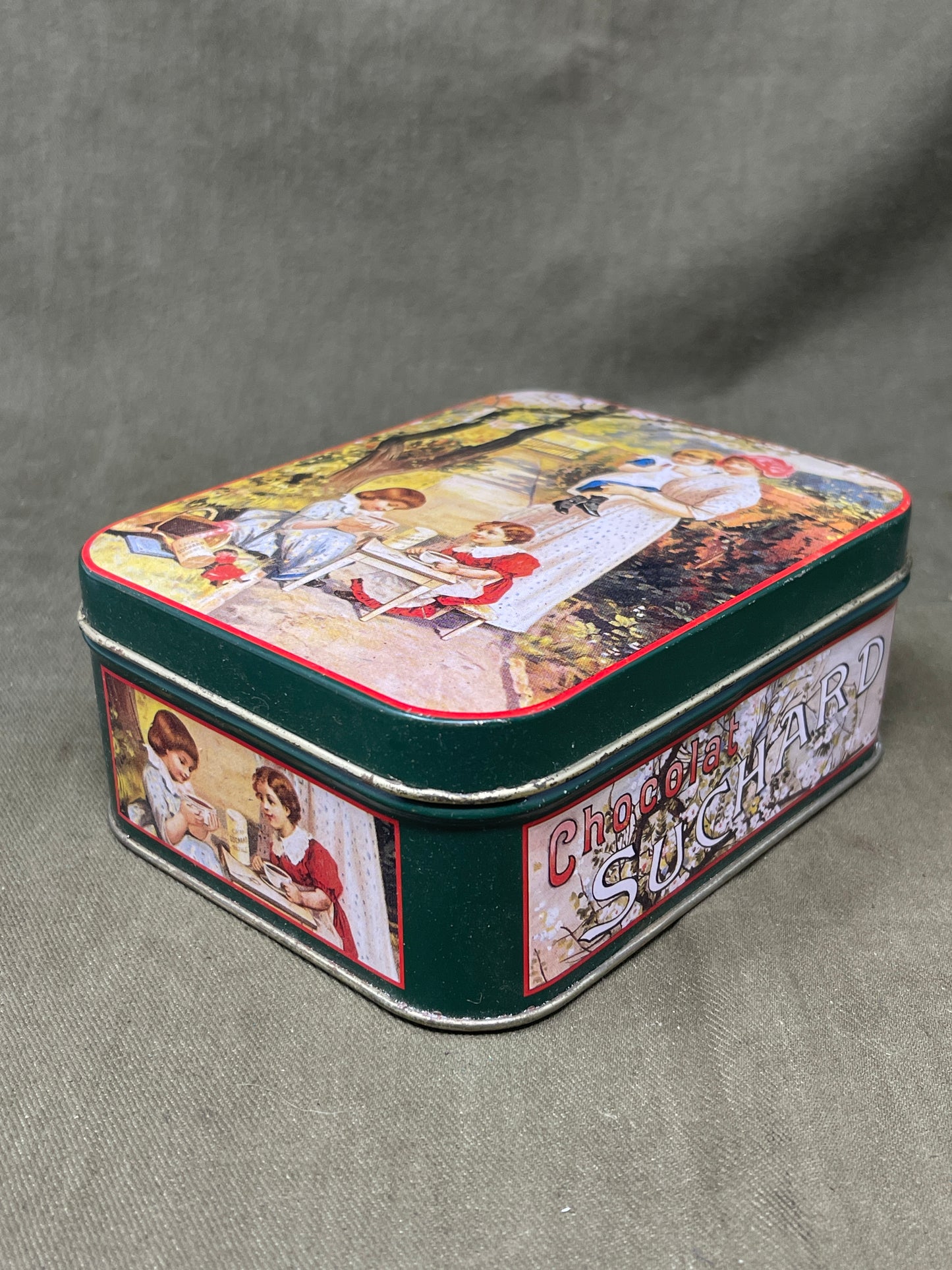 Vintage 1940's Tea Tin