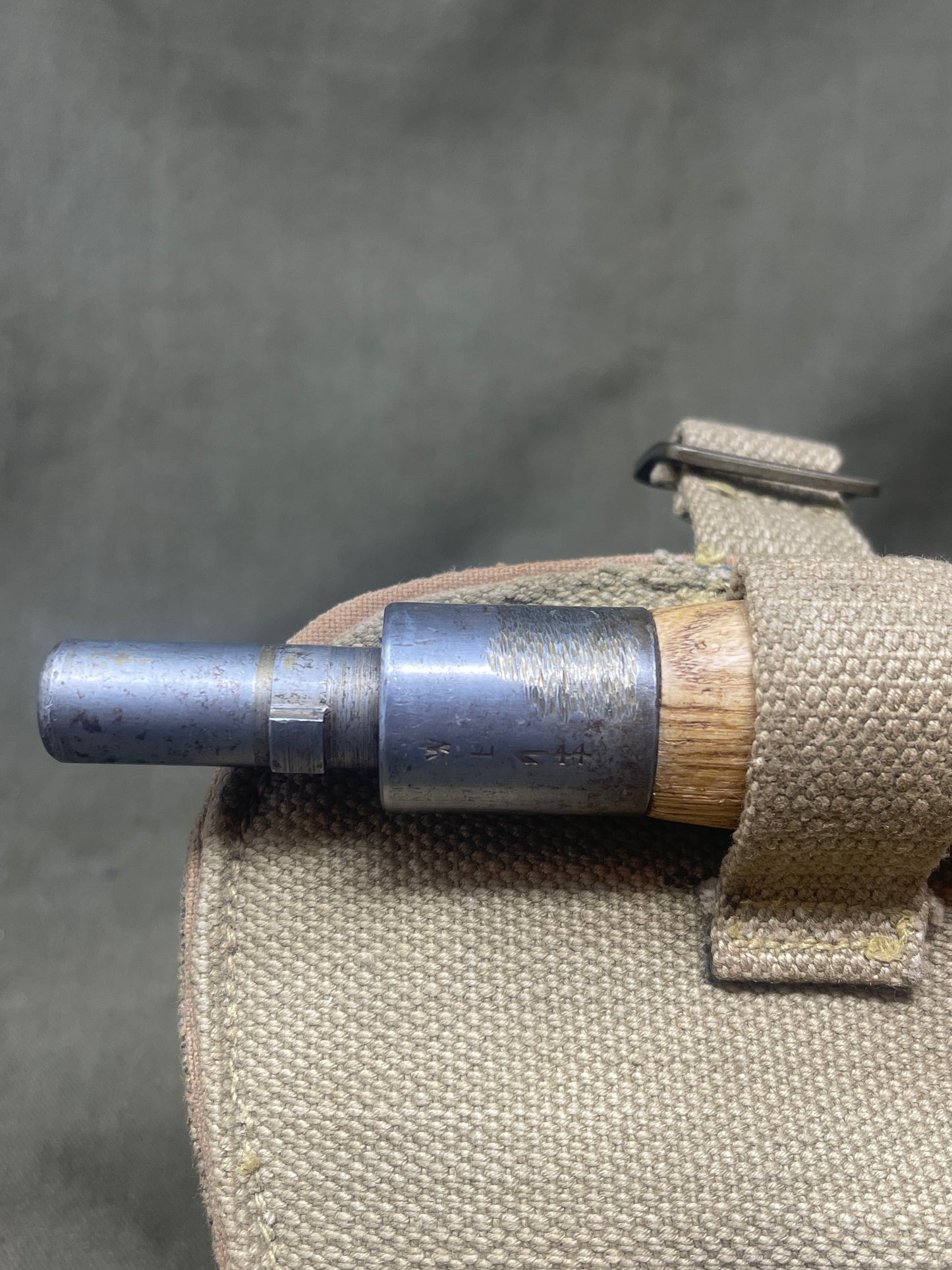 Original Complete 1937 Pattern Entrenching Tool & Carrier 1944 Dated