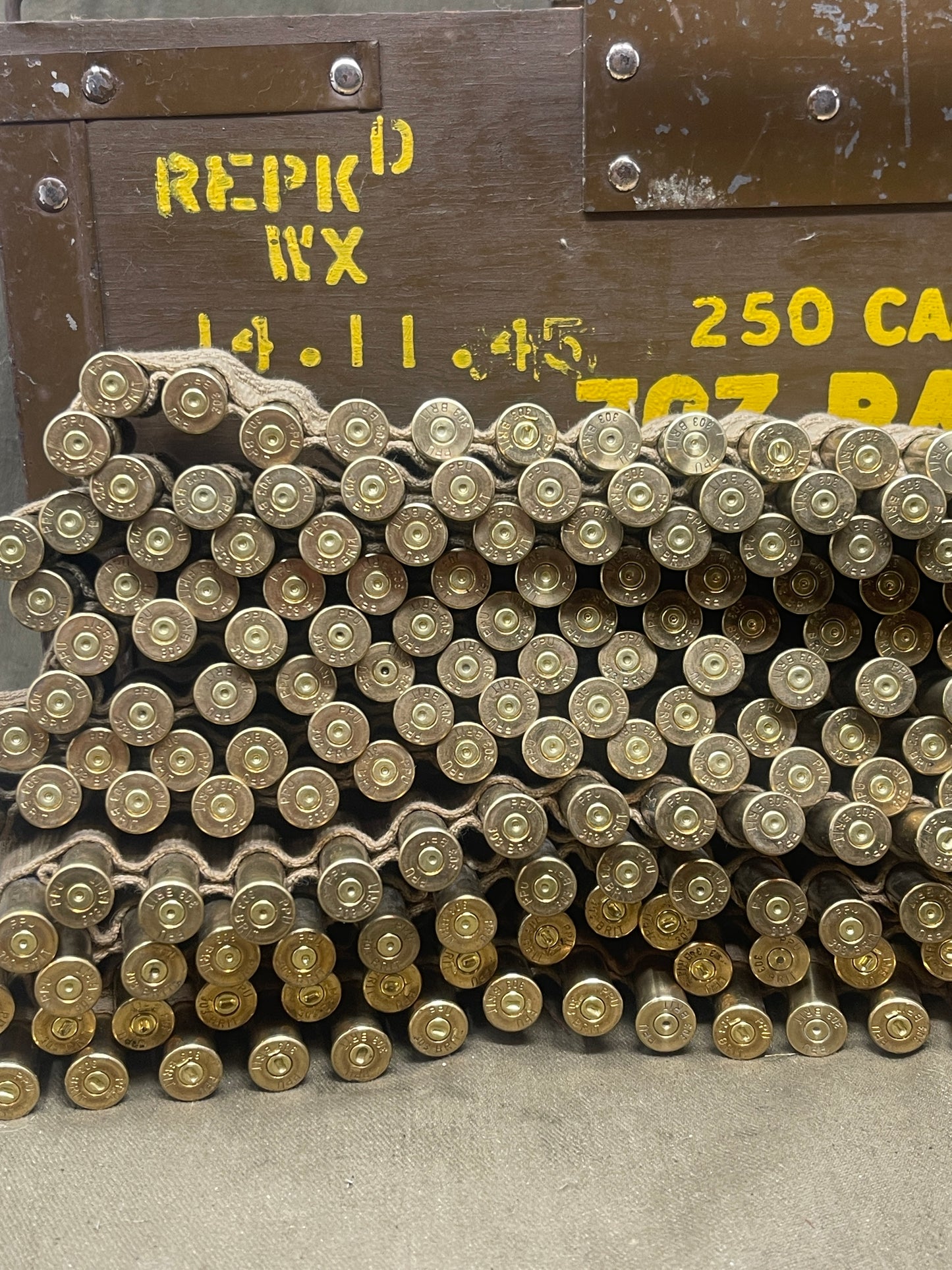1 x South African Ammunition Box containing a 250 Rnd's 303 Vickers Machine Gun Belt
