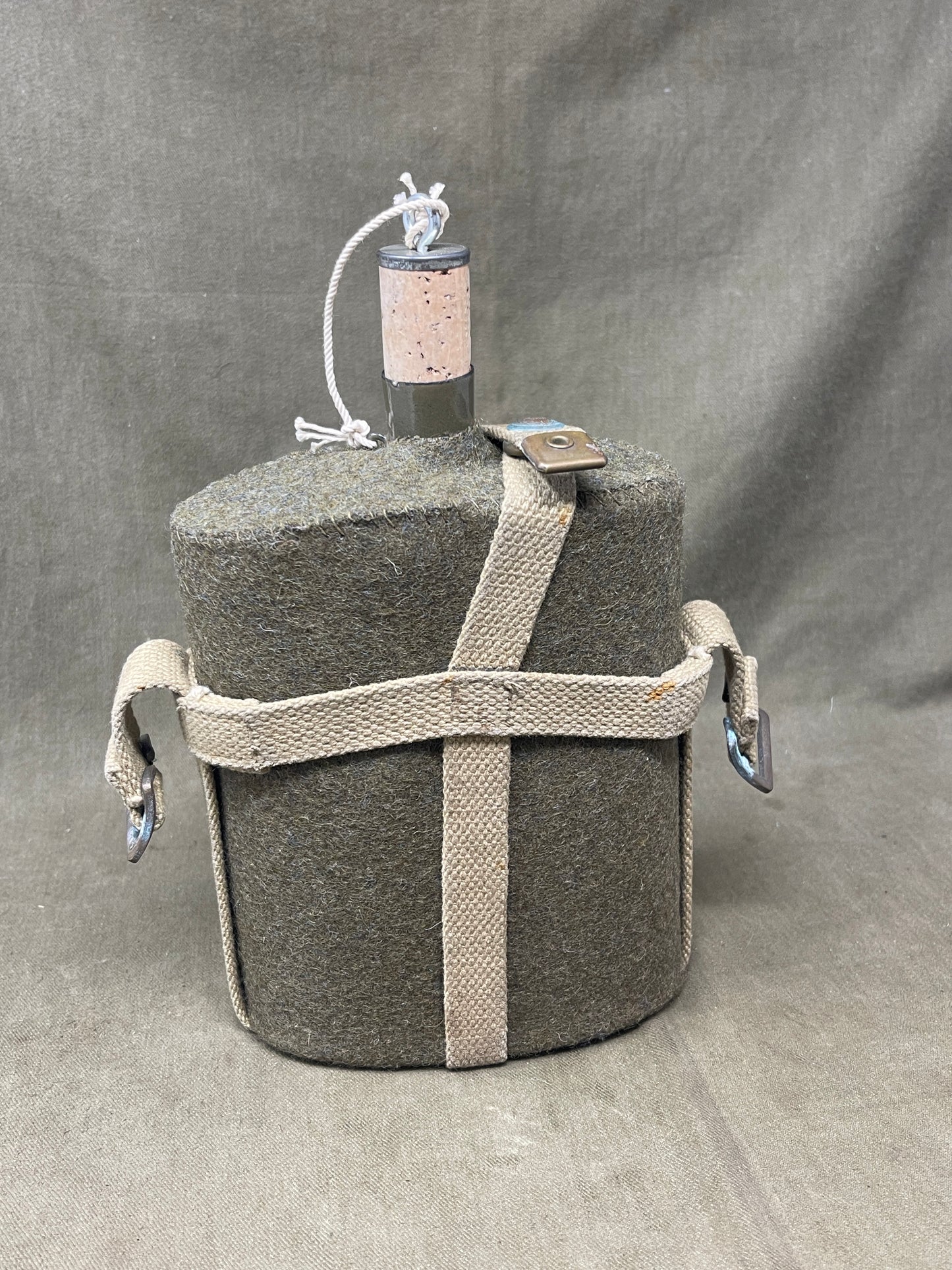 Original British Army WW2 1940 Water Bottle Execellent Condition