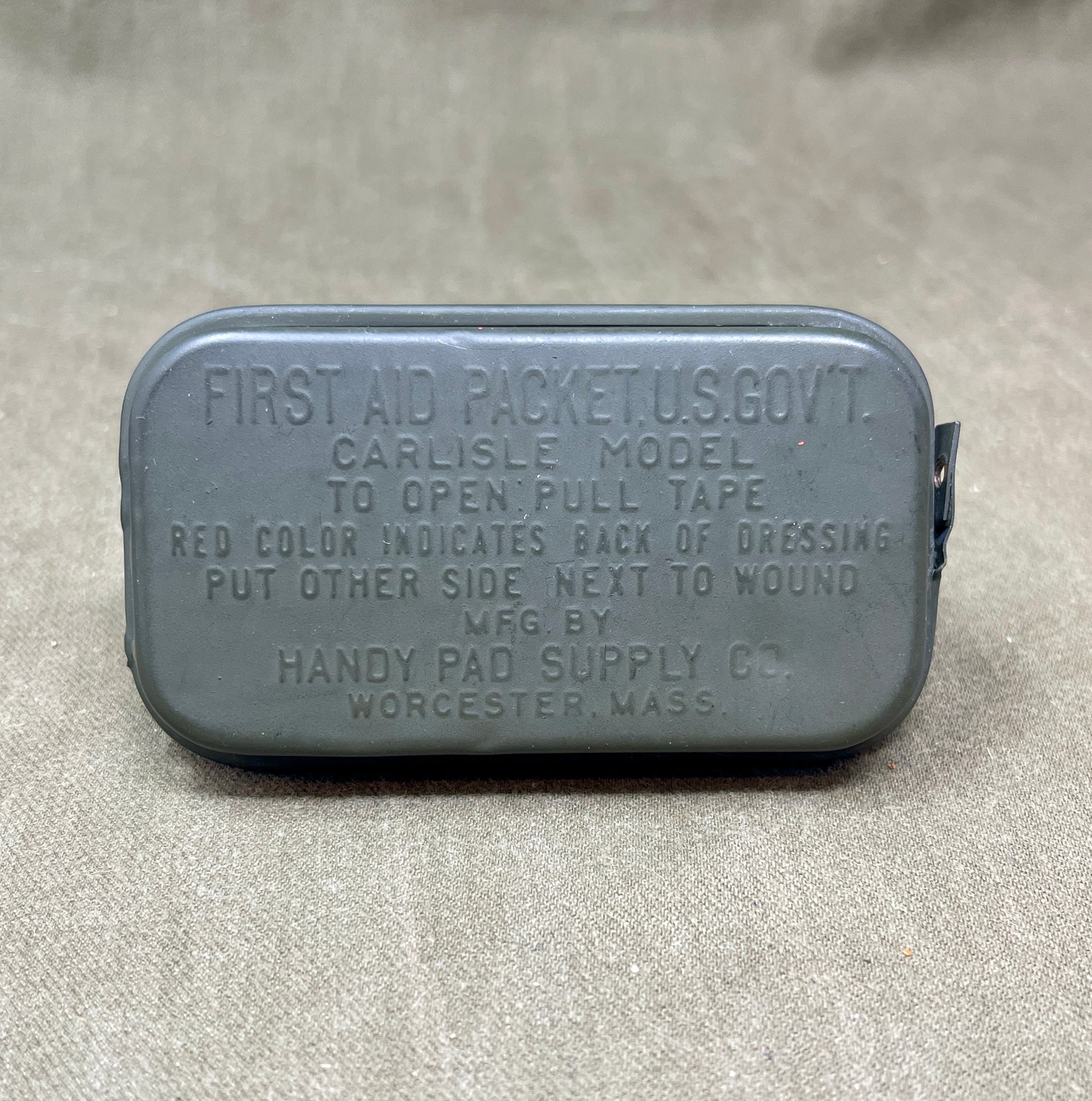 Olive Drab US Army Dressing First Aid Packet US Govt Carlisle Model by Handy  Pad Supply Co with Sulfanilamide