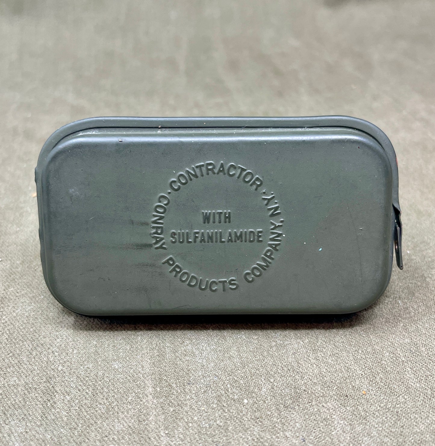 Olive Drab US Army Dressing First Aid Packet US Govt Carlisle Model by Handy Pad Supply Co with Sulfanilamide
