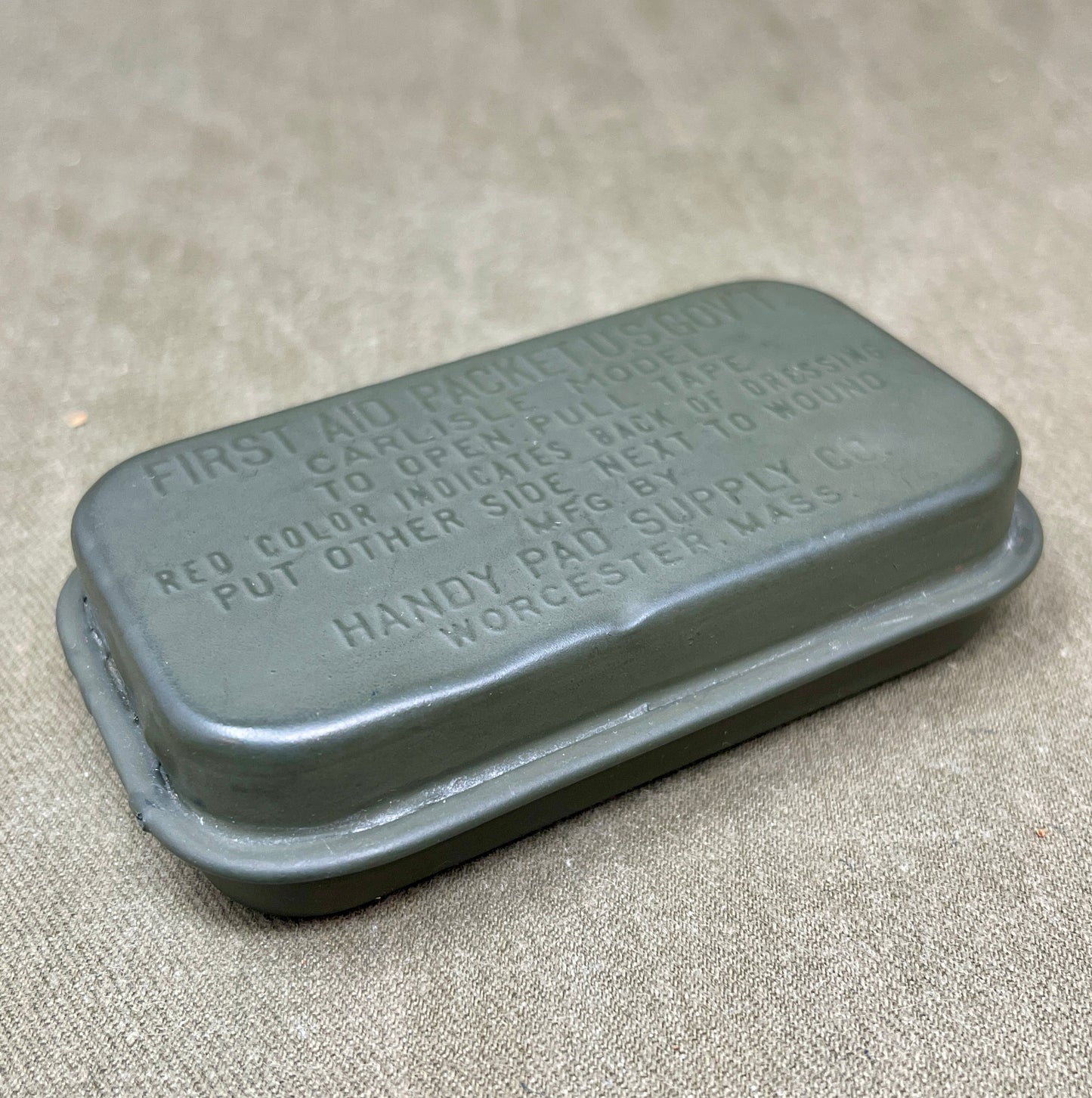 Olive Drab US Army Dressing First Aid Packet US Govt Carlisle Model by Handy Pad Supply Co with Sulfanilamide