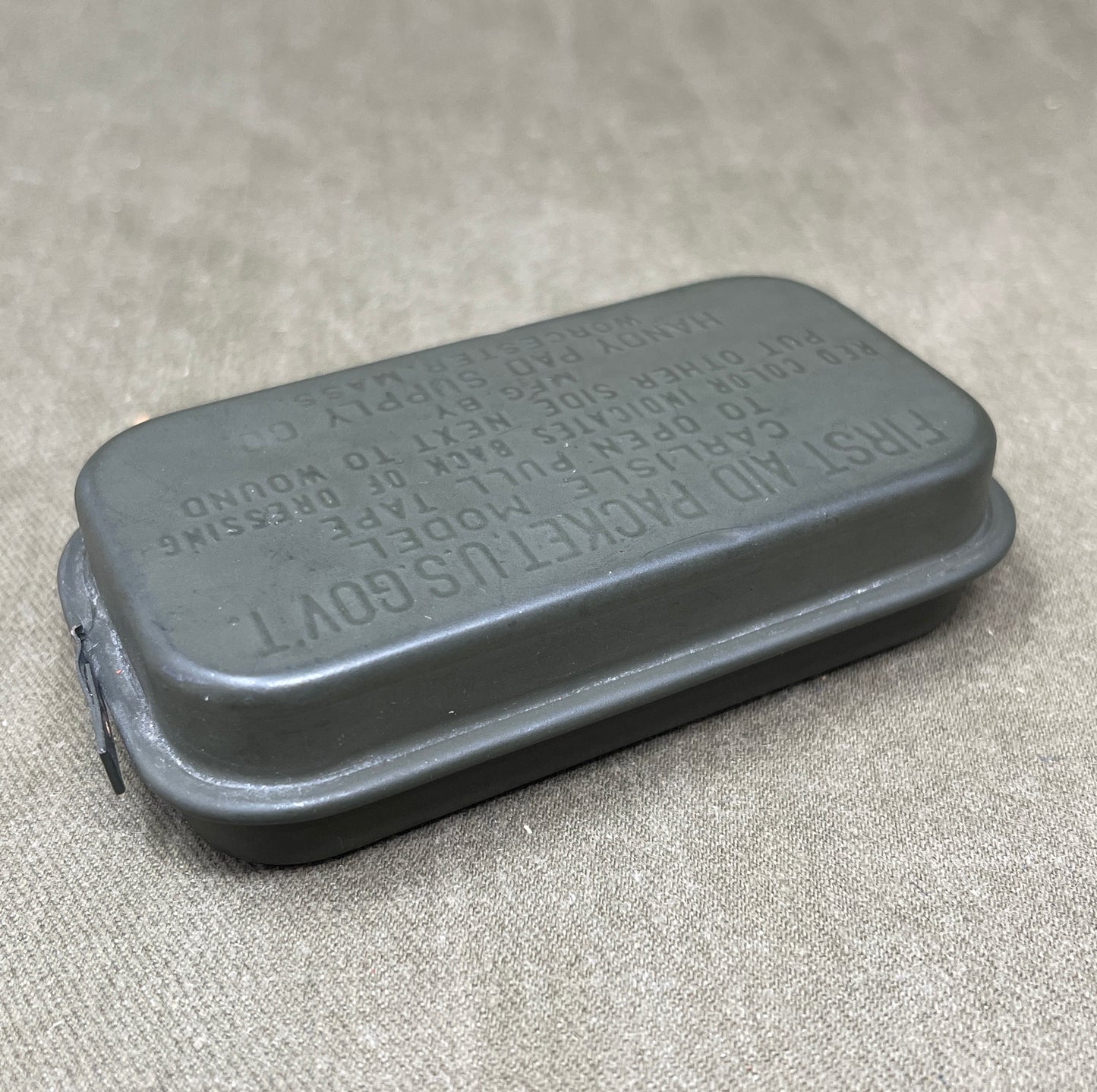 Olive Drab US Army Dressing First Aid Packet US Govt Carlisle Model by Handy Pad Supply Co with Sulfanilamide