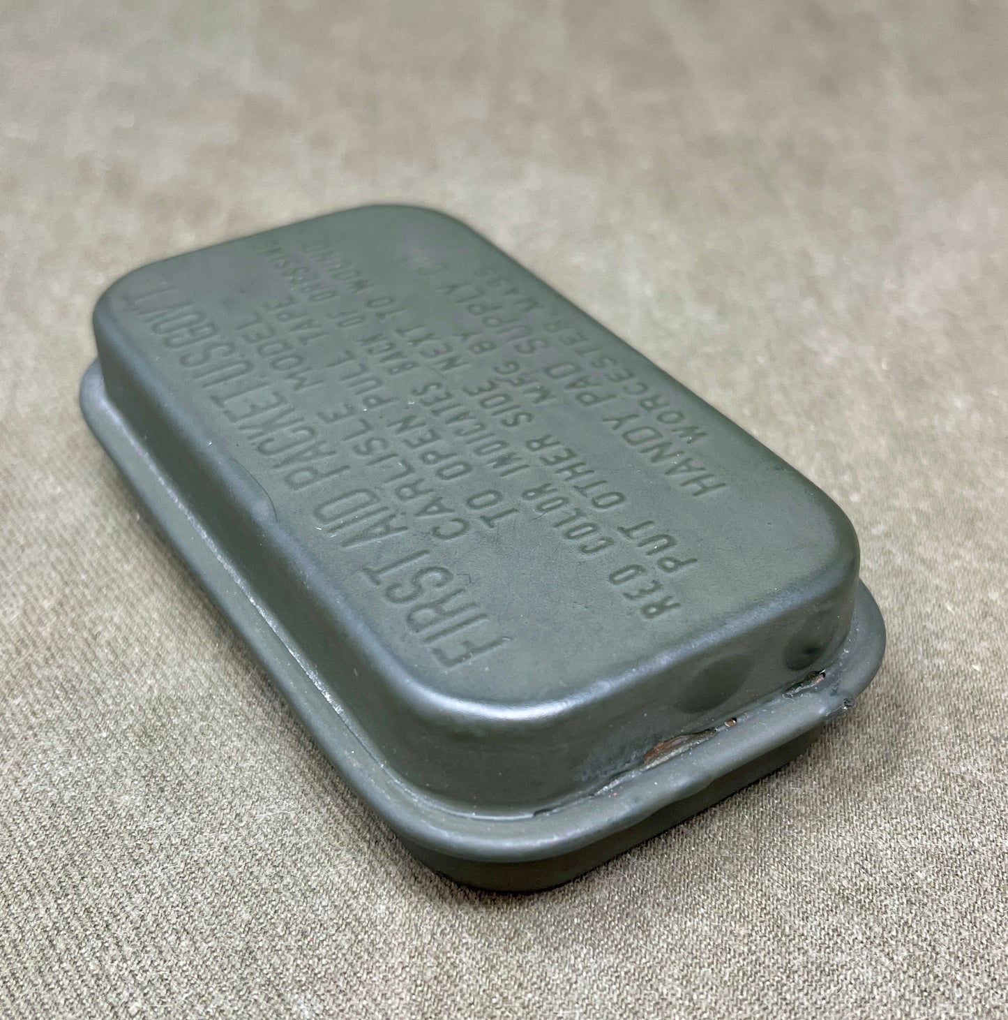 Olive Drab US Army Dressing First Aid Packet US Govt Carlisle Model by Handy Pad Supply Co with Sulfanilamide