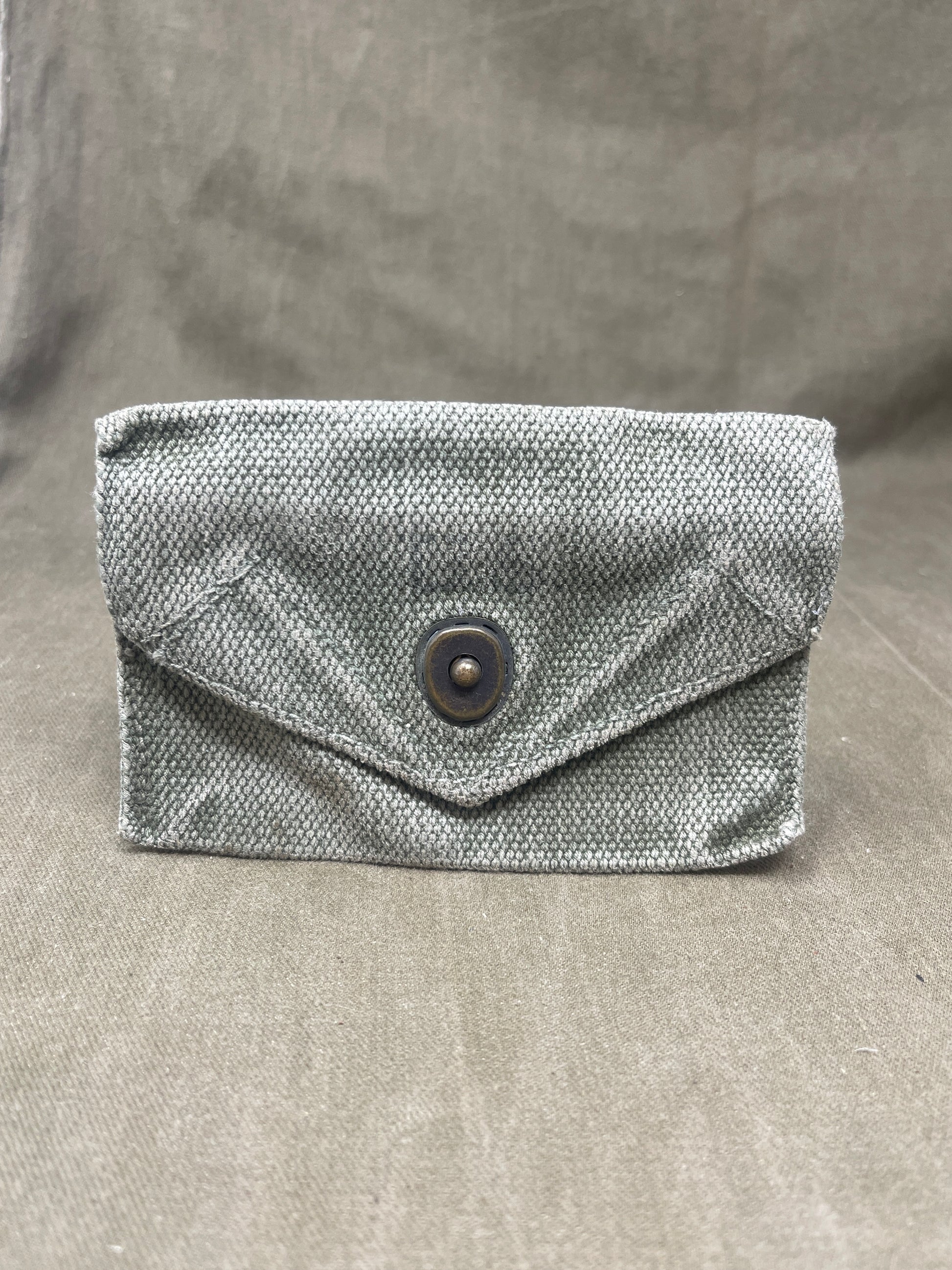 WW2  Green US Army Carlisle Dressing  Pouch