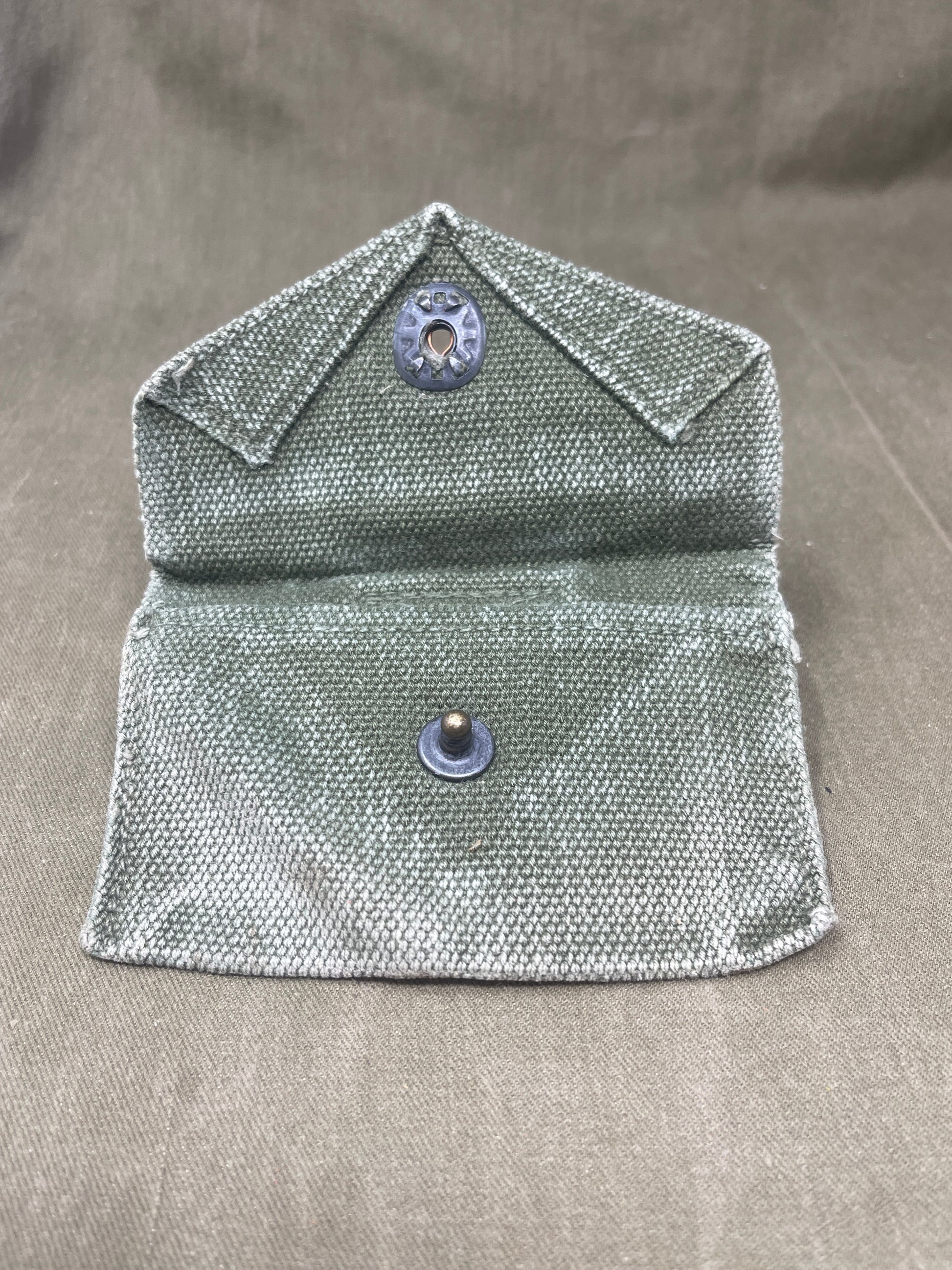 WW2  Green US Army Carlisle Dressing  Pouch
