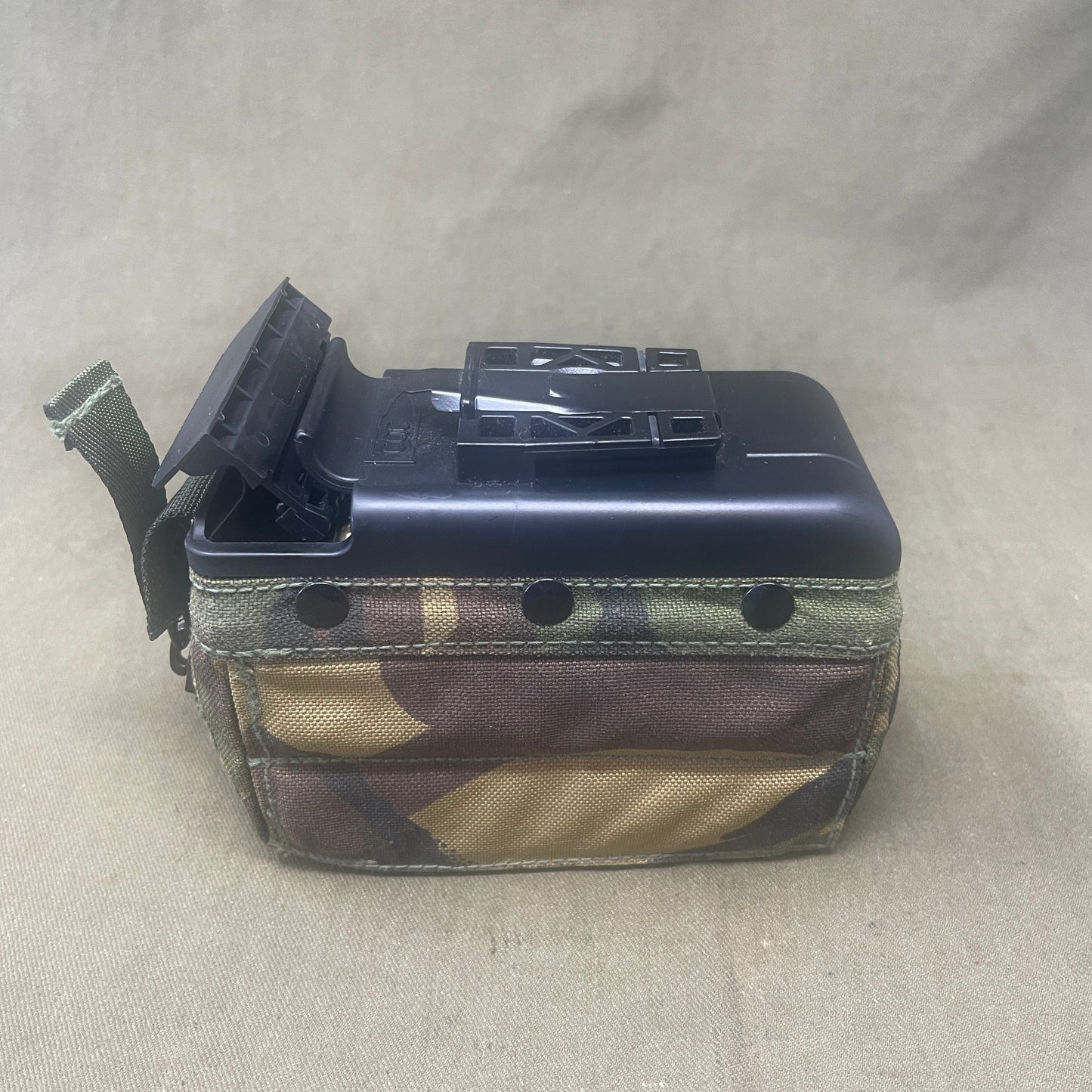 British 100 x 5.56 mm Blank DPM Minimi Ammo Pouch