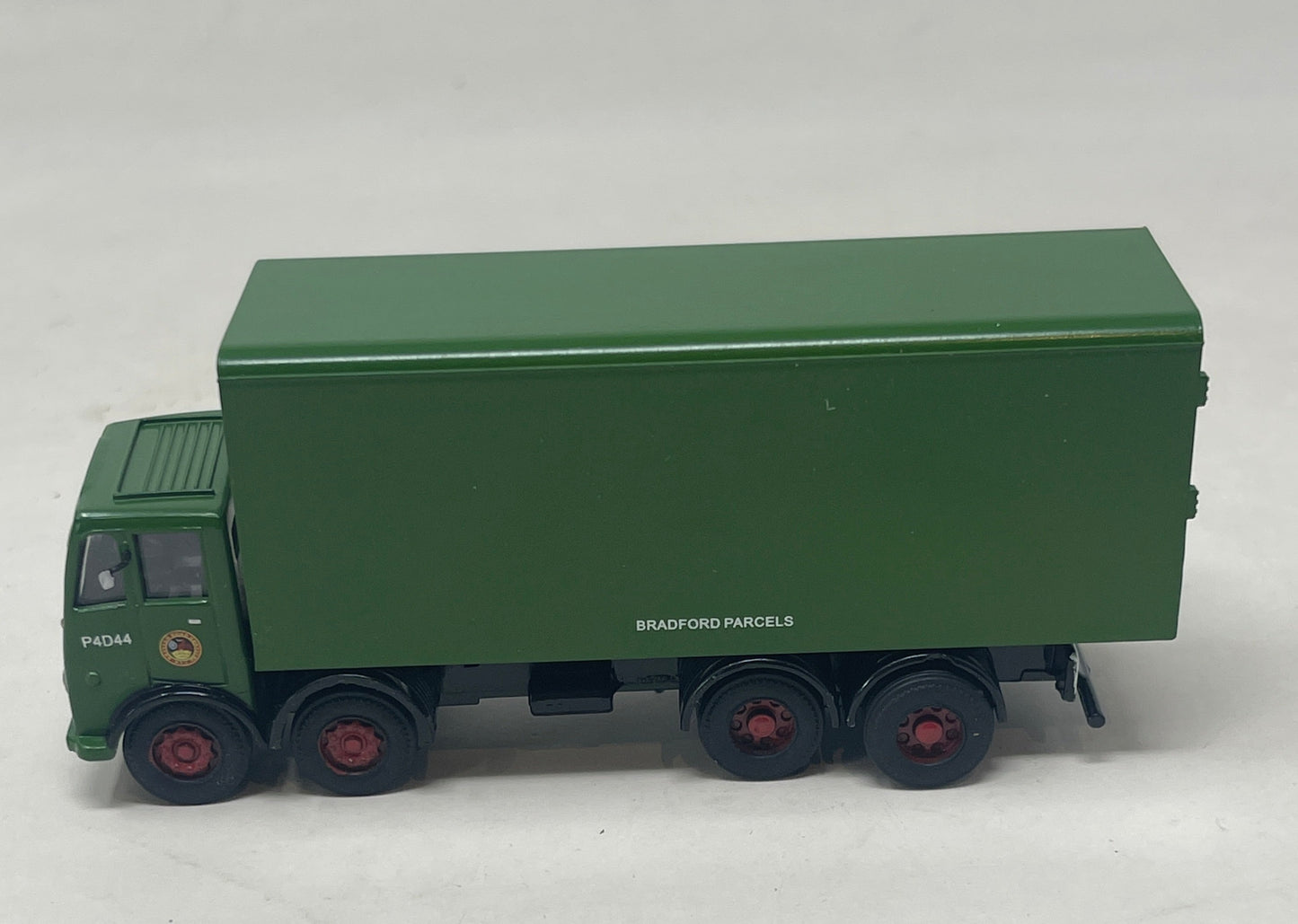 Base Toys DA26 OO Gauge (1:76 Scale) Bristol HG Van BRS Bradford parcels