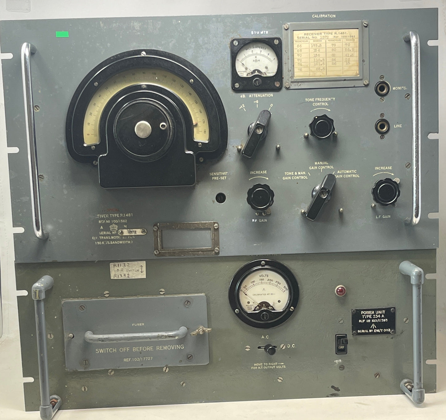 Air Ministry RAF R1132 Reciever Set with R1139 Power Supply