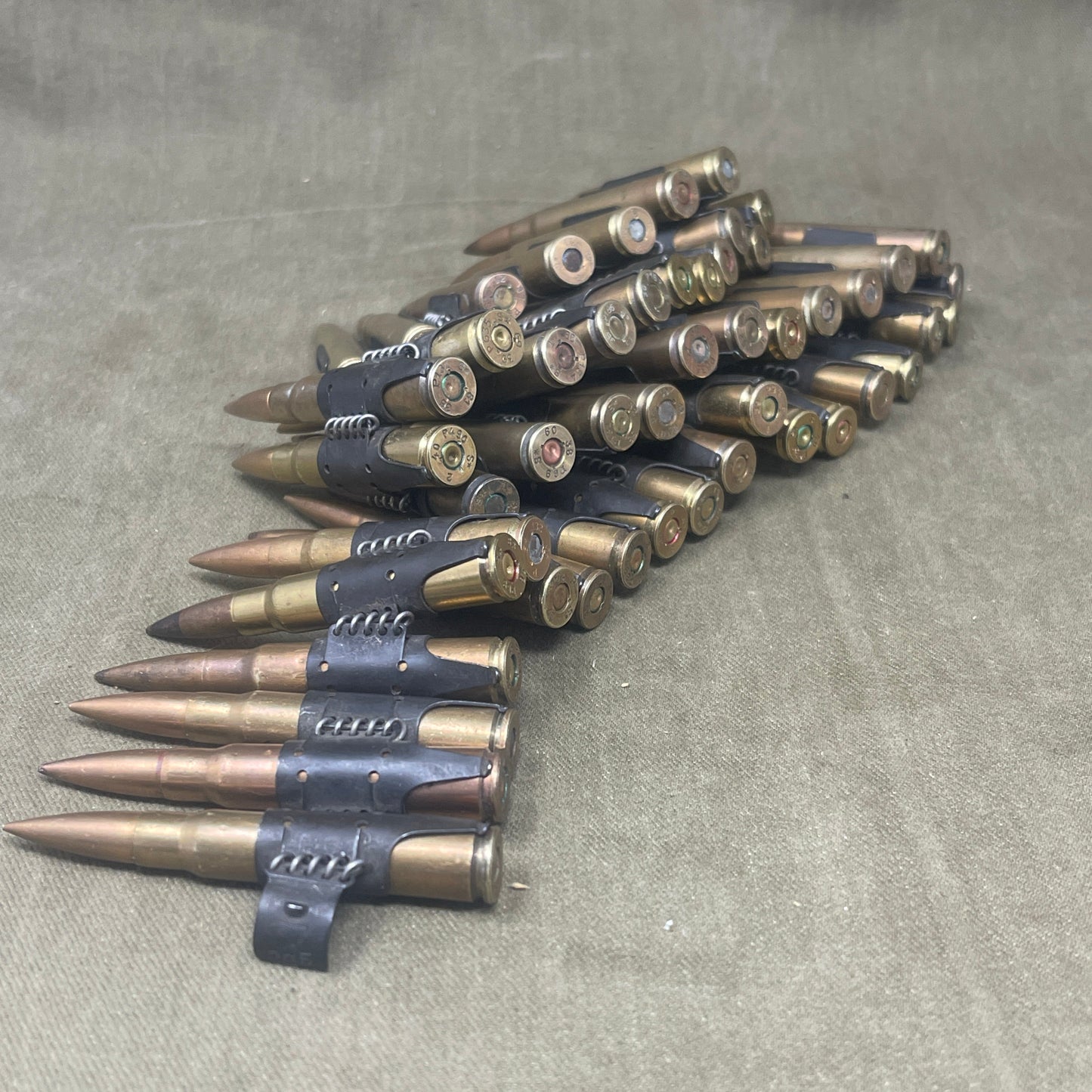100 x INERT  WW2 Issued Wehrmacht 7.92  MG34 /MG42 Machine Gun Belt