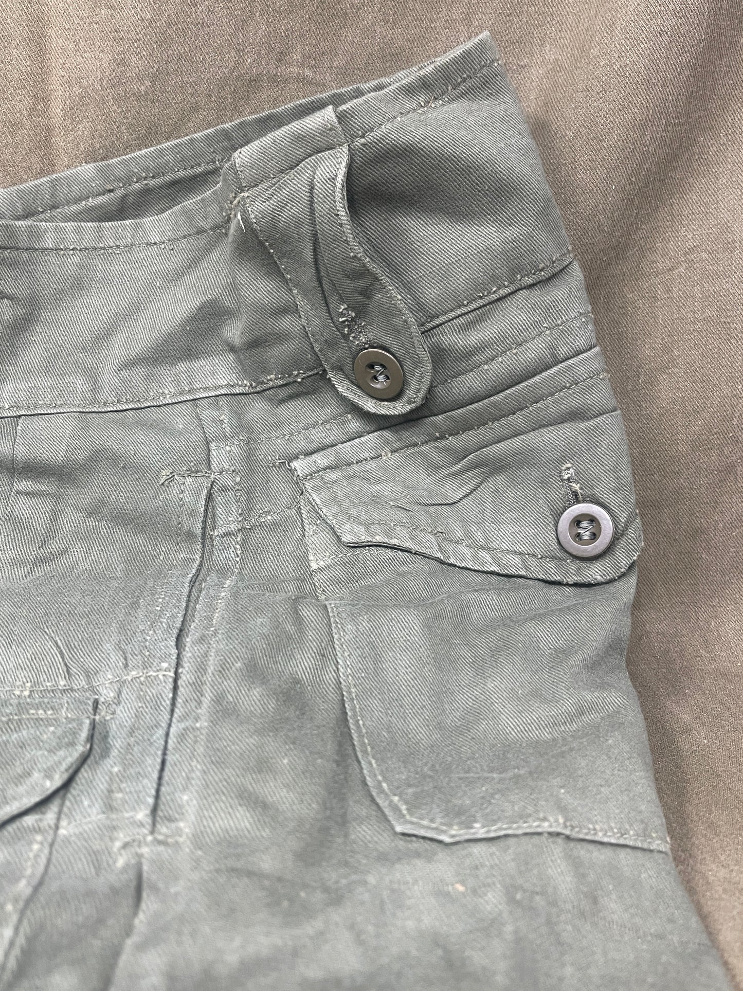 Original 1950s British Army Jungle Green Trousers– Excellent Condition