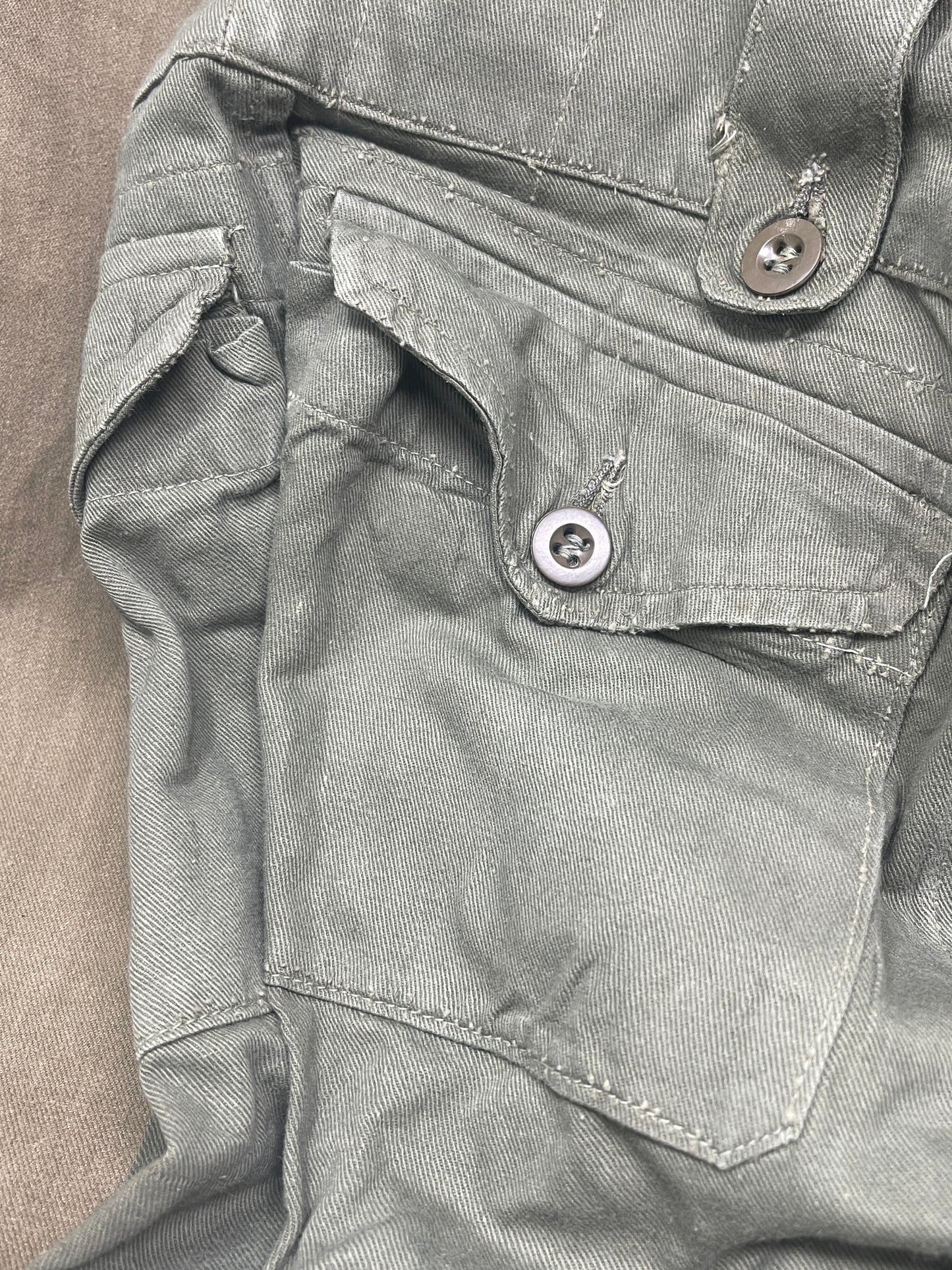 Original 1950s British Army Jungle Green Trousers– Excellent Condition