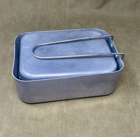 Original British Army 1945 Dated Aluminium Mess Tins