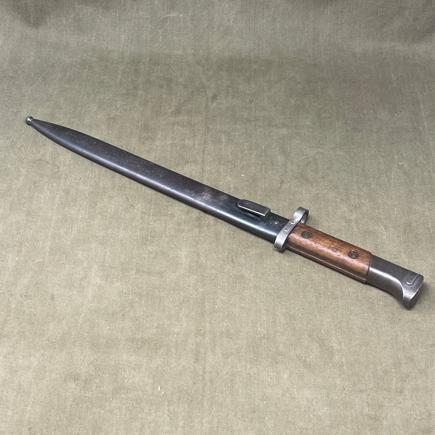 Czechoslovakian V-24 Bayonet & Scabbard
