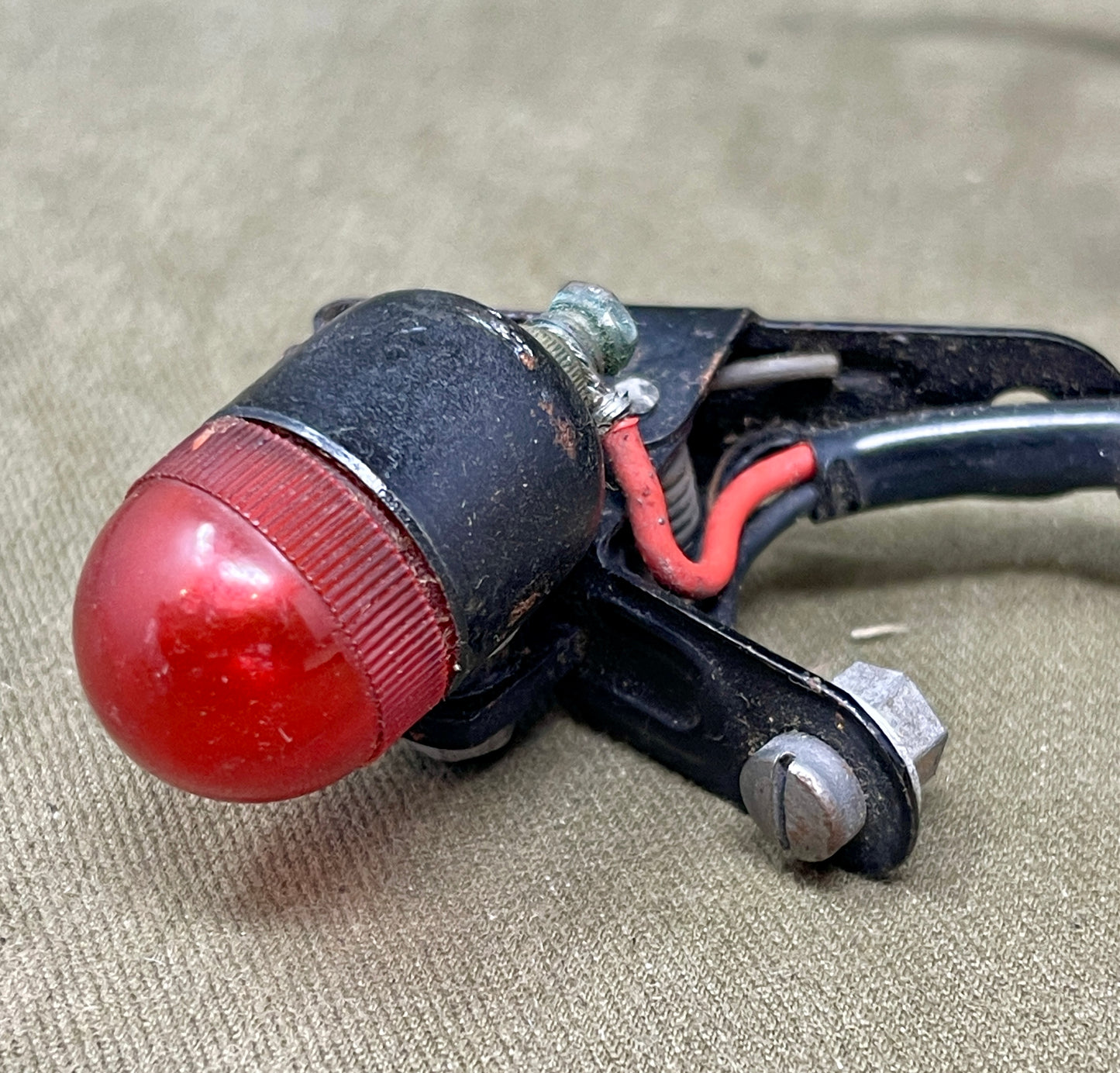 WW2 British EASCO “Life Jacket” Light – Valban Ltd Naval Survival Equipment