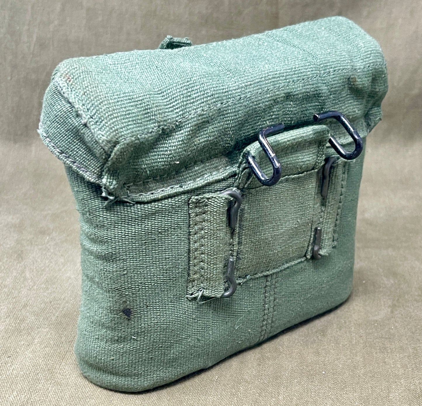 1943 British Binoculars Prism No.2 Mk III x6 – Taylor & Hobson with 1944 Jungle Case
