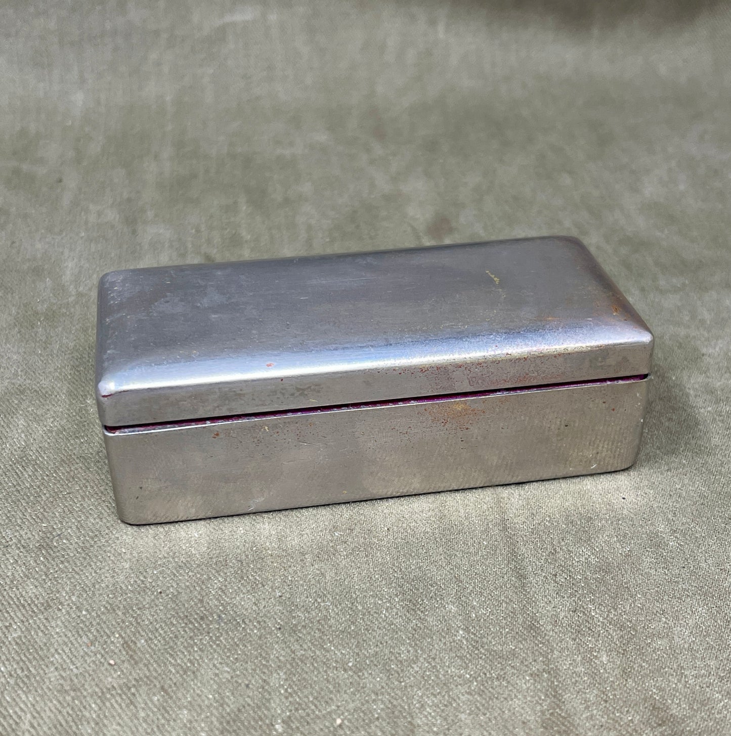 Cased Vintage Valet Auto-Strop Razor – Excellent Condition Shaving Collectible