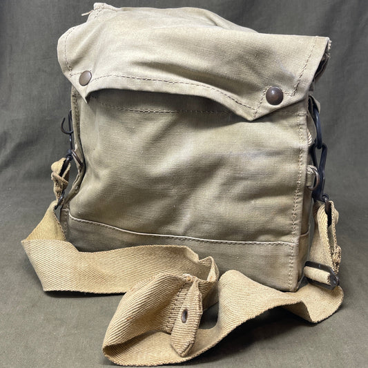 British Respirator, Anti-Gas, General Service, Mk V & Haversack, Mk VI: