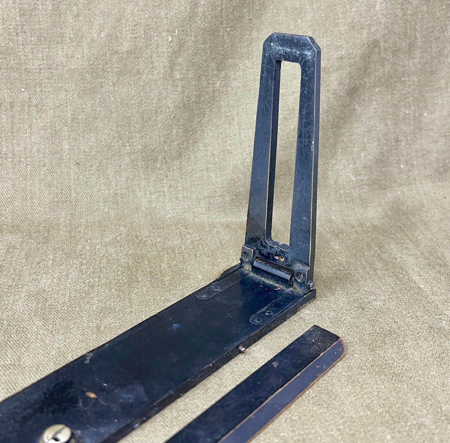 Military Alidade with Parallel MKII Rule with case