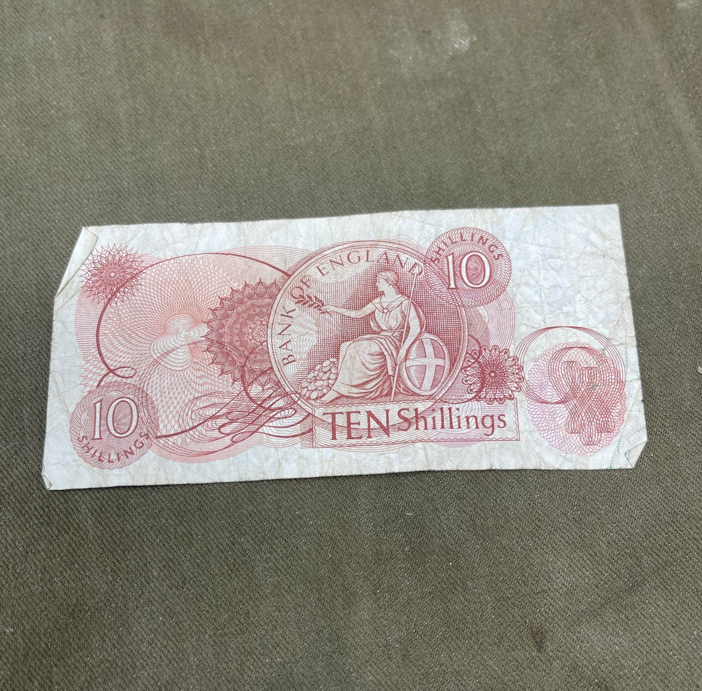 This selection features original Bank of England 10 Shilling notes signed by J.S. Fforde, catalogued as Dugg B309 in the English banknote series. Issued between 1967 and 1970, these notes are iconic pieces of British pre-decimal currency, bearing the classic Britannia design and red-brown colouring. Each note in this lot is in circulated (used) condition, showing varying degrees of wear, creasing, and edge softening typical of handling and circulation. Despite this, the notes remain clear and legible, with