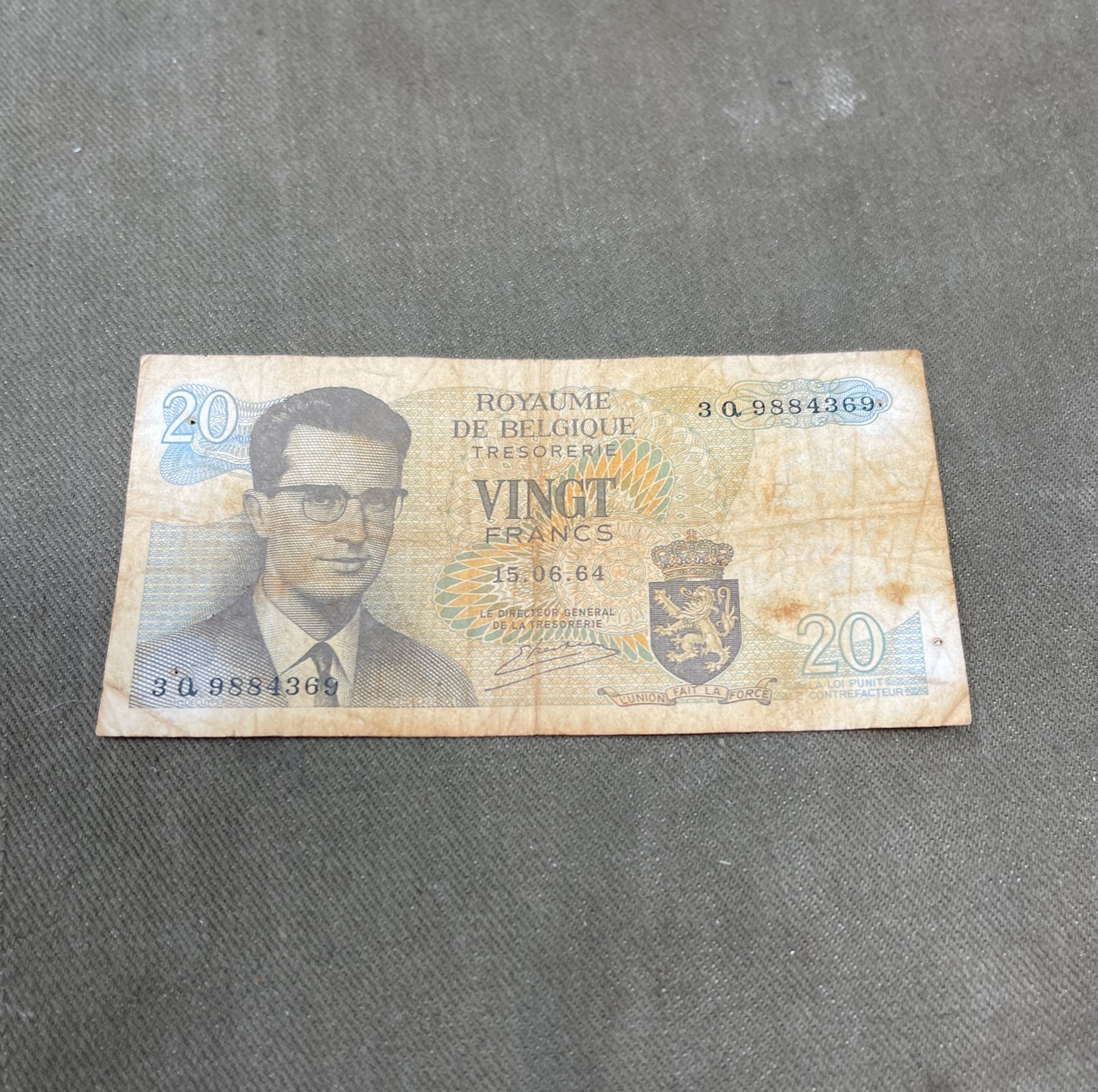 Collection of Vintage Bank of Belgium Banknotes – Mixed Denominations
