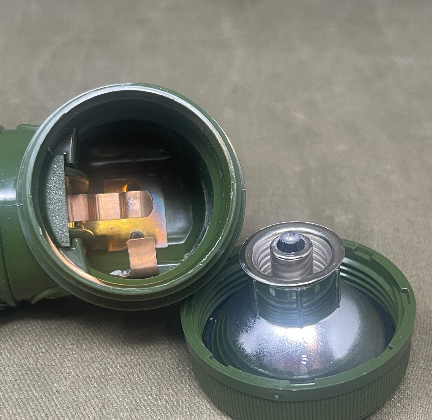 Original British Army Right Angle Torch with Filters – As New