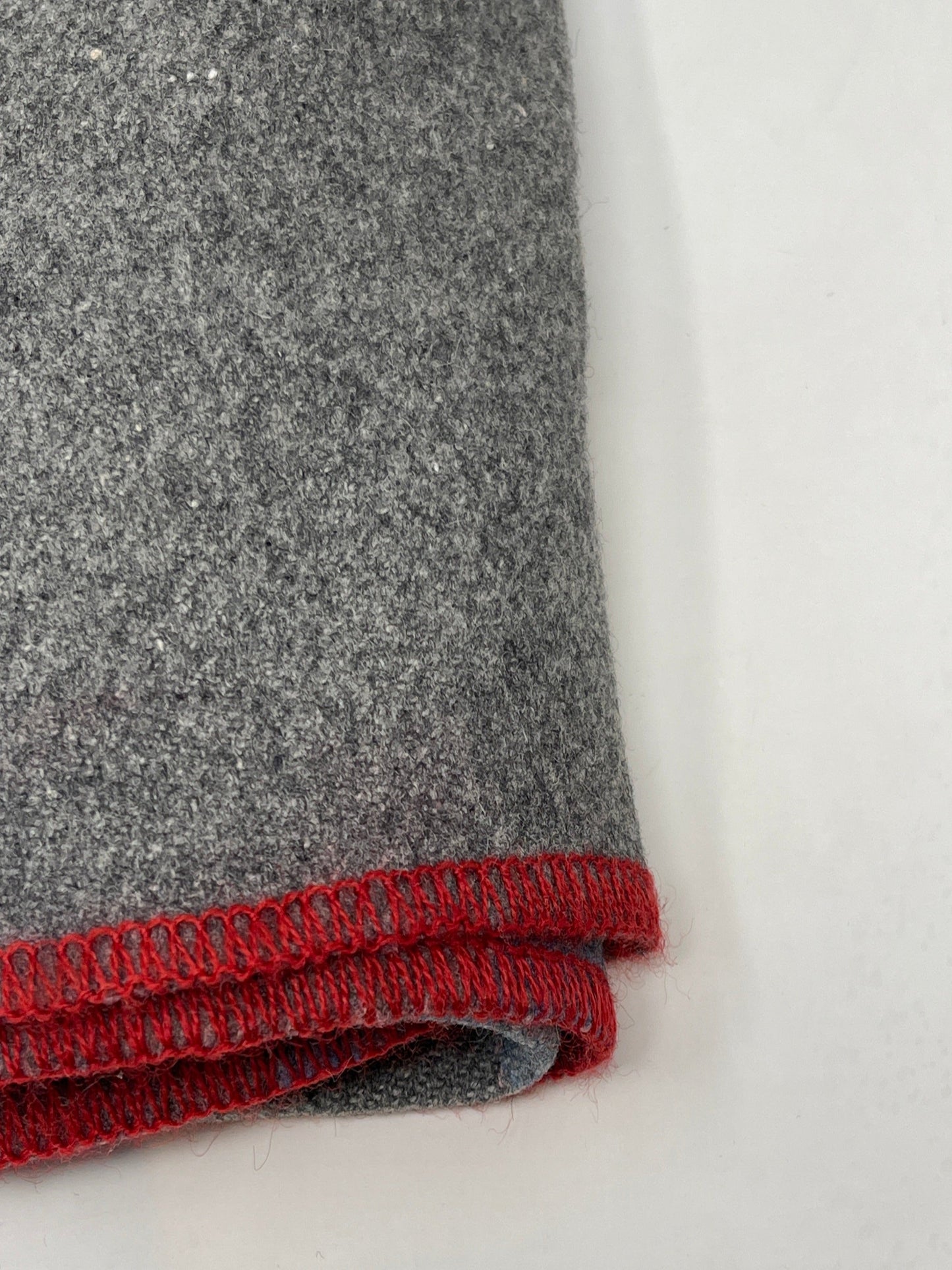 close up image of 1944 Dated Australian Army Blanket N85
