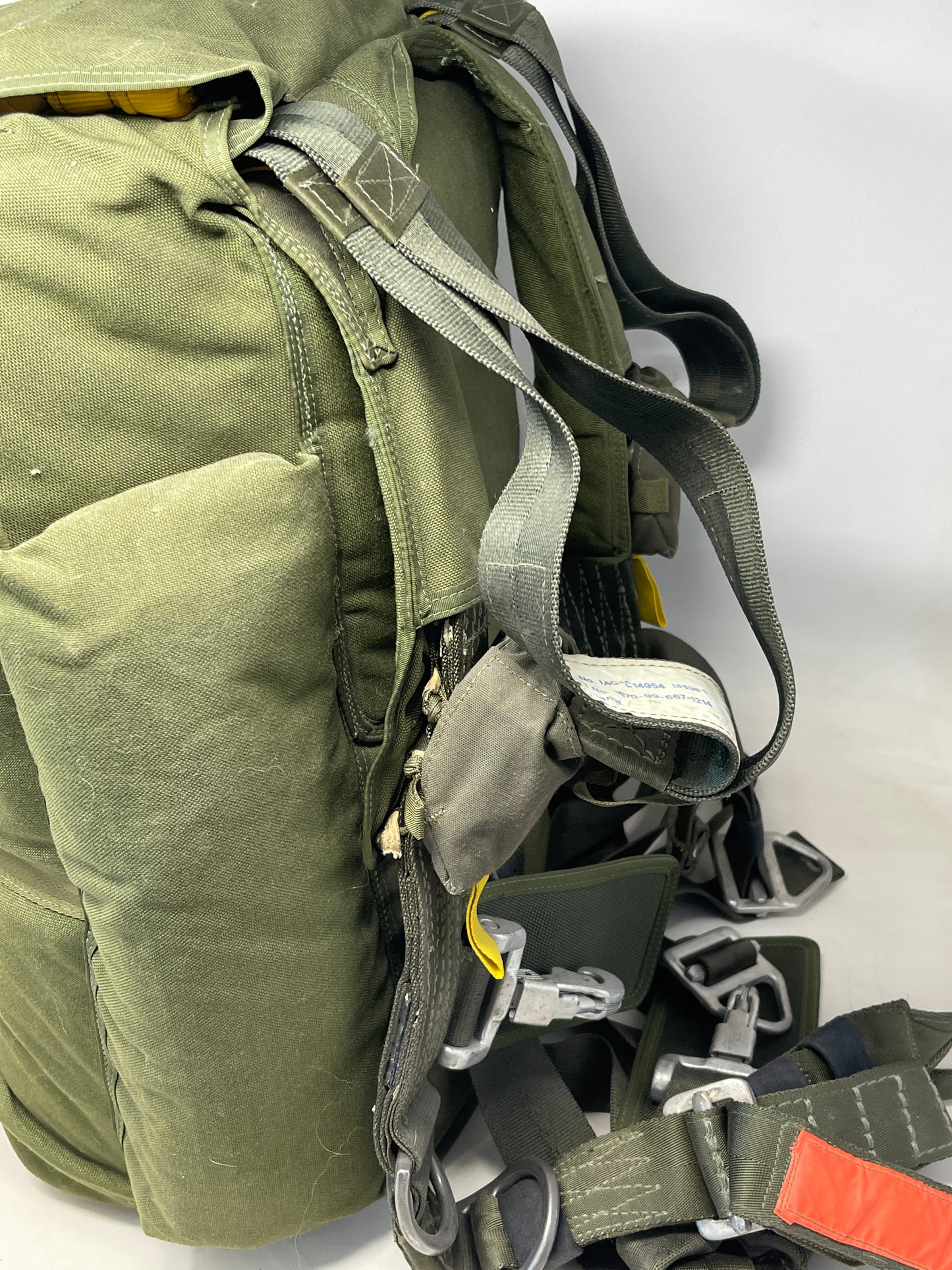 British Army Irvin Parachute Assembly Complete