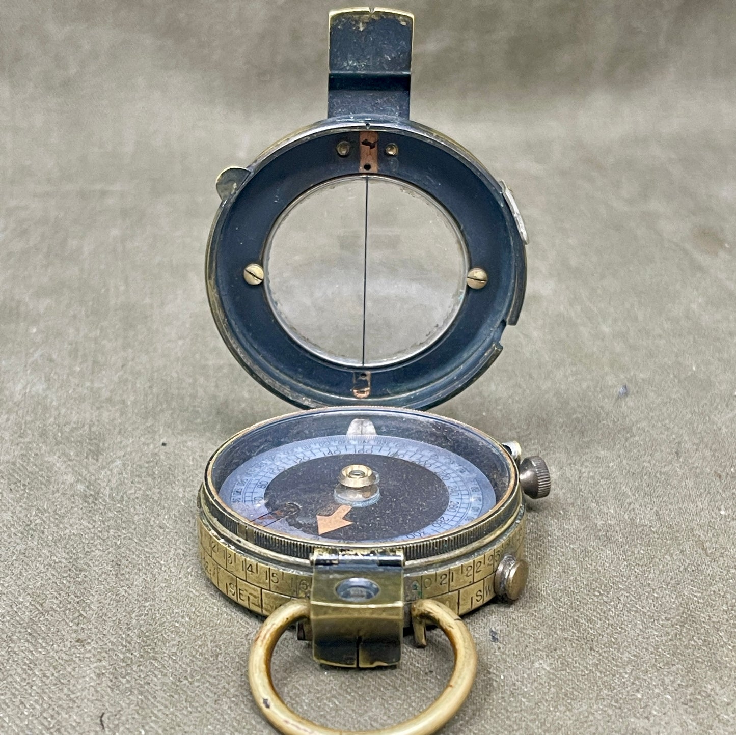 WWI British Verner’s Patent Marching Compass – 1917 F-L No.93651