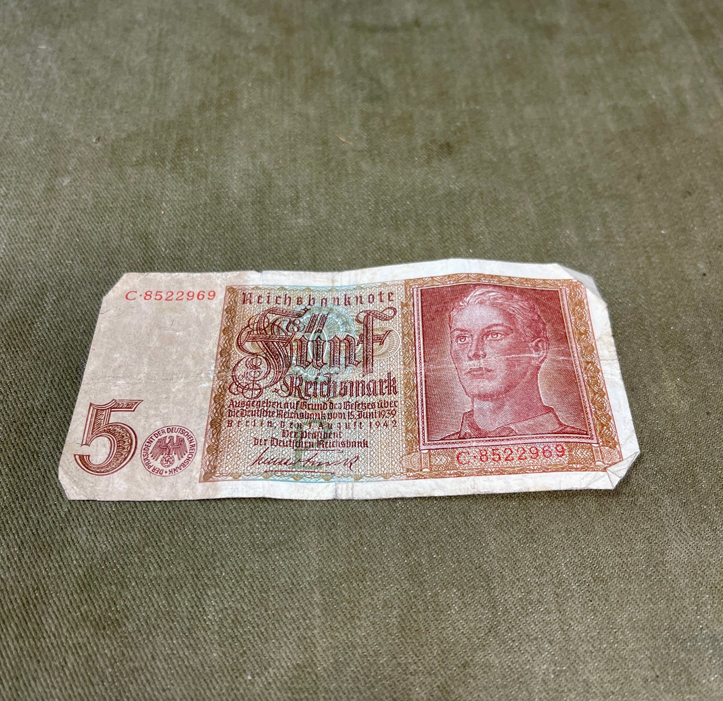 Selection of German WW2 1942 Dated 5 Reichsmark Reichsbanknote – Original WWII Currency