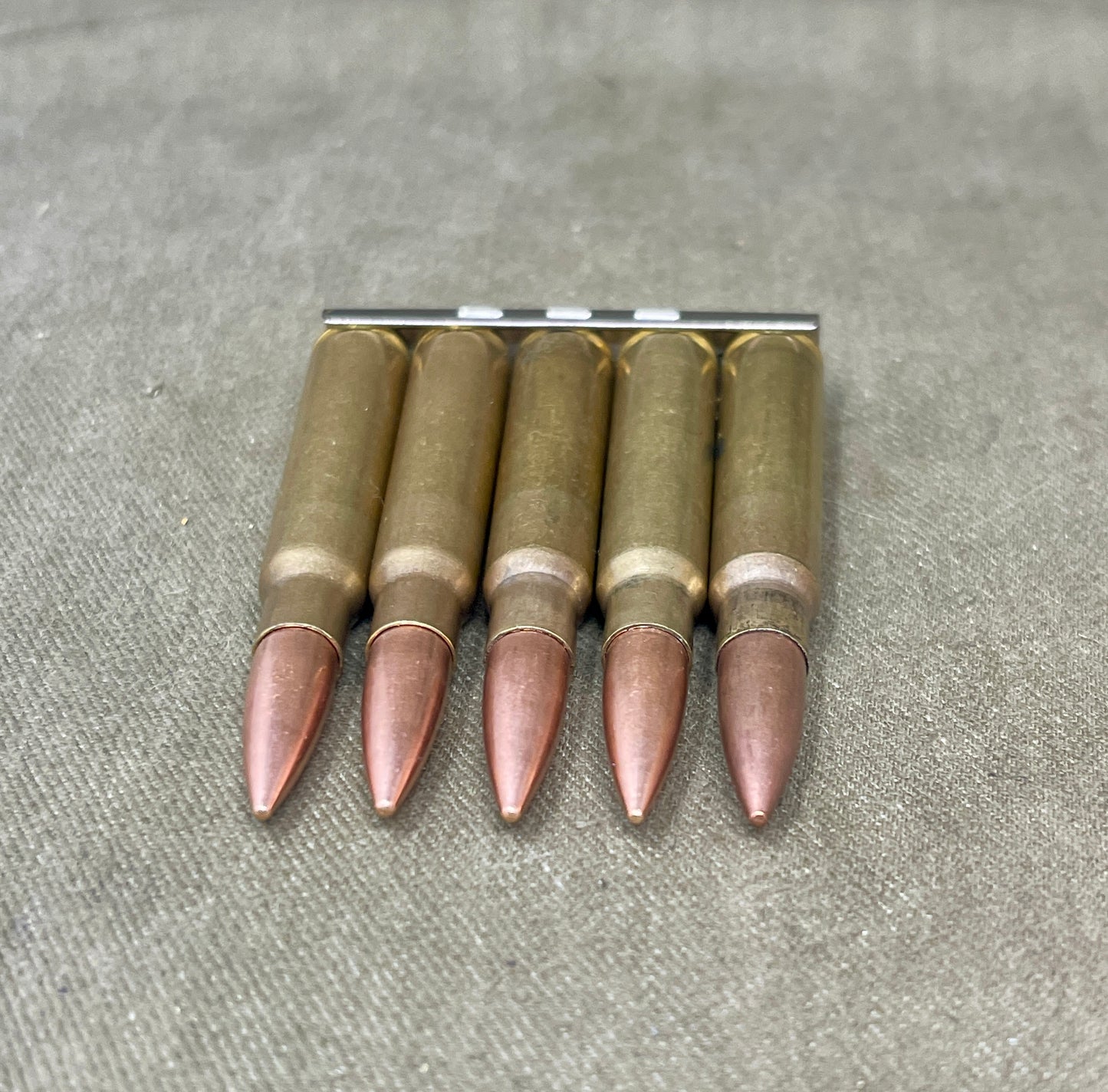 5 × INERT 7.92×57mm Rounds on Original Stripper Clip — Deactivated Display Set