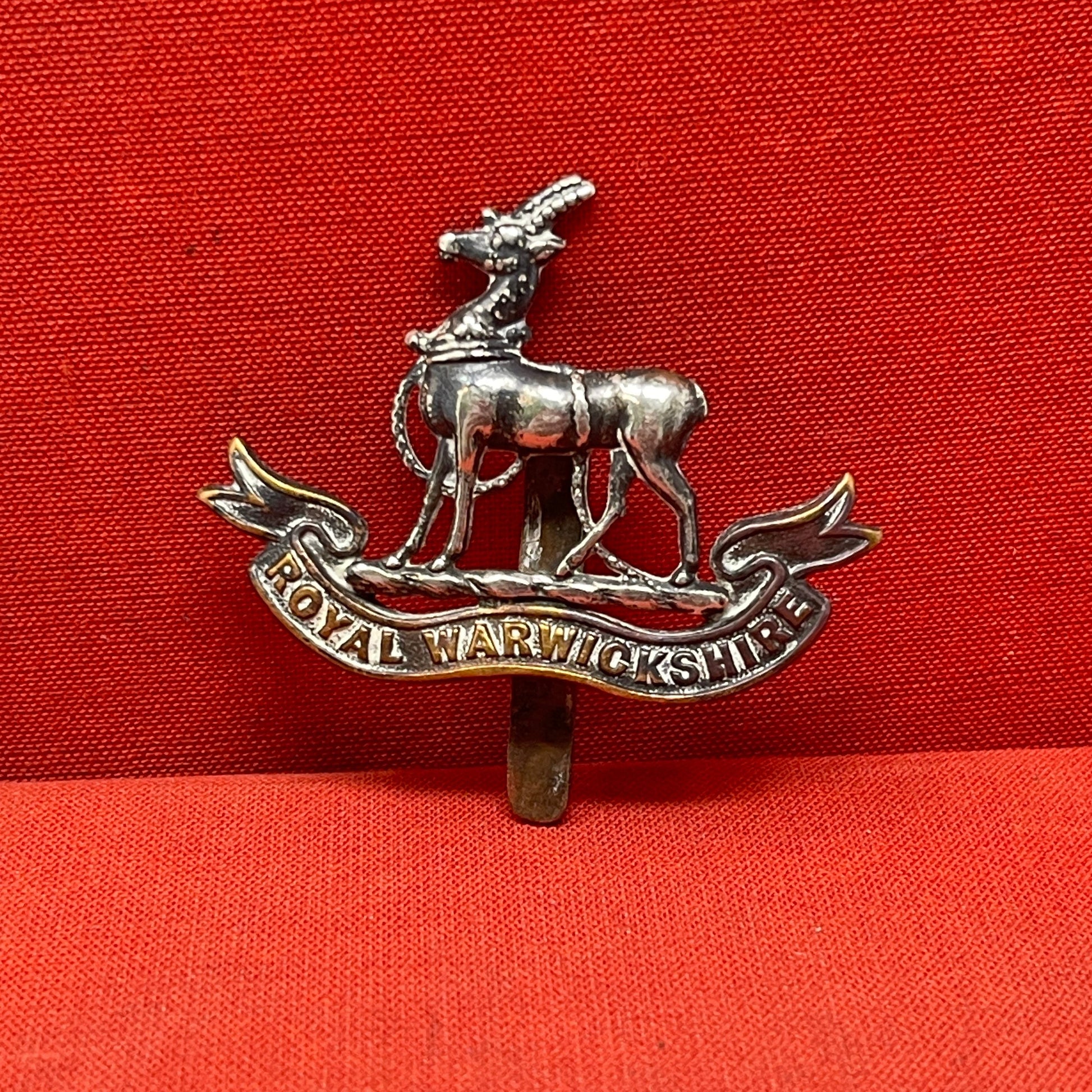 Royal Warwickshire Regiment Cap Badge