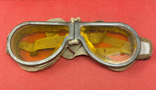 WW2 British Army Dispatch Riders Armoured Crew Goggles.