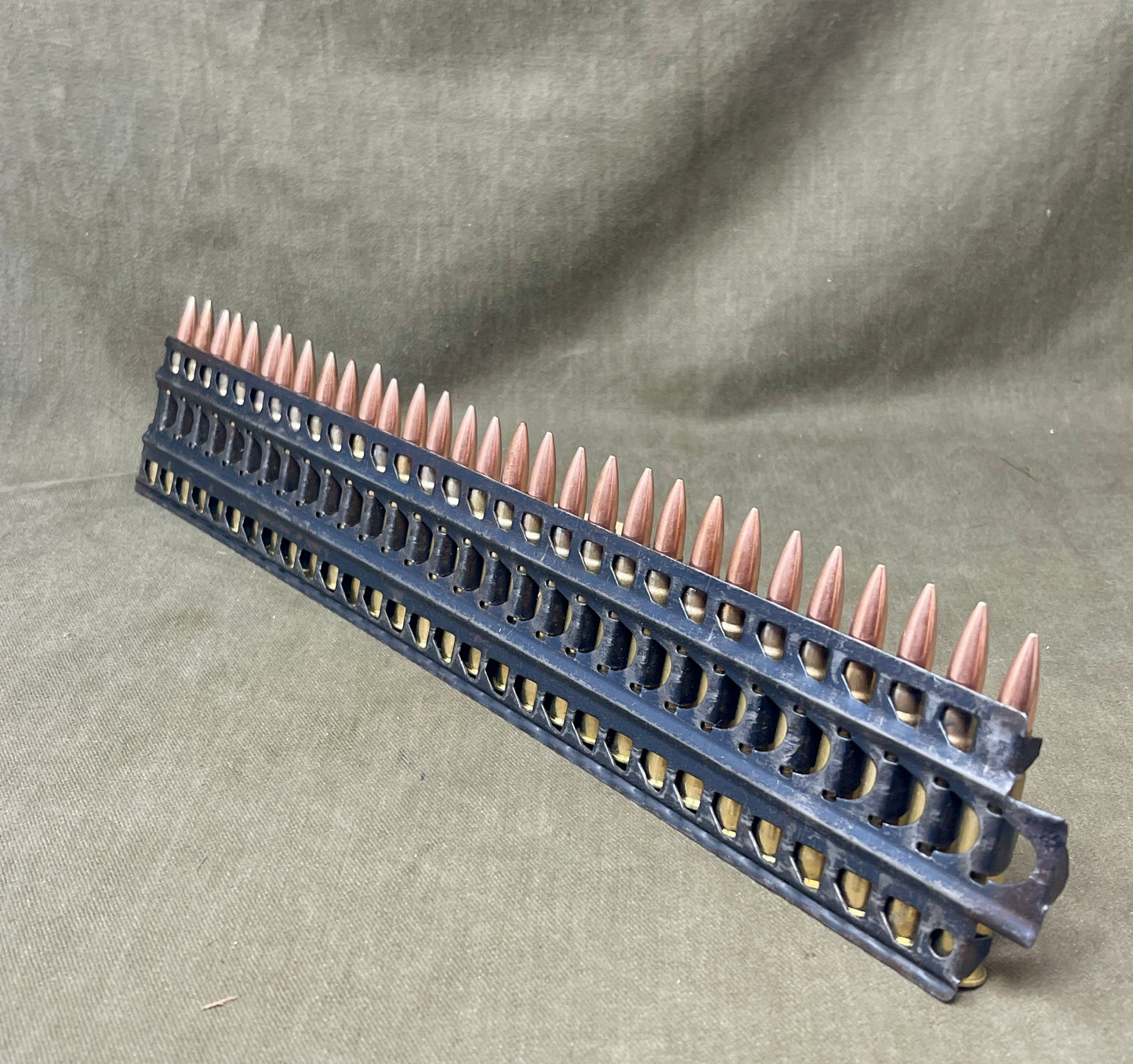 30 × Inert .303 British Rounds Fitted to 30‑Round Hotchkiss Magazine Strip