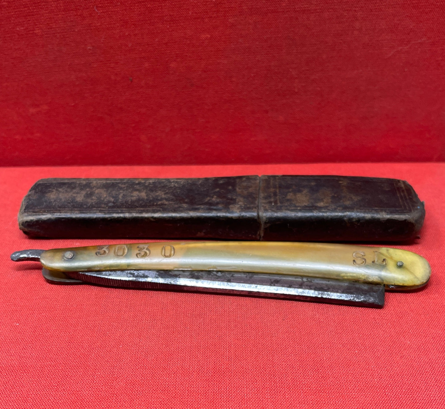 Military Vintage "Cut Throat Razor"." Joseph Rodgers and sons"