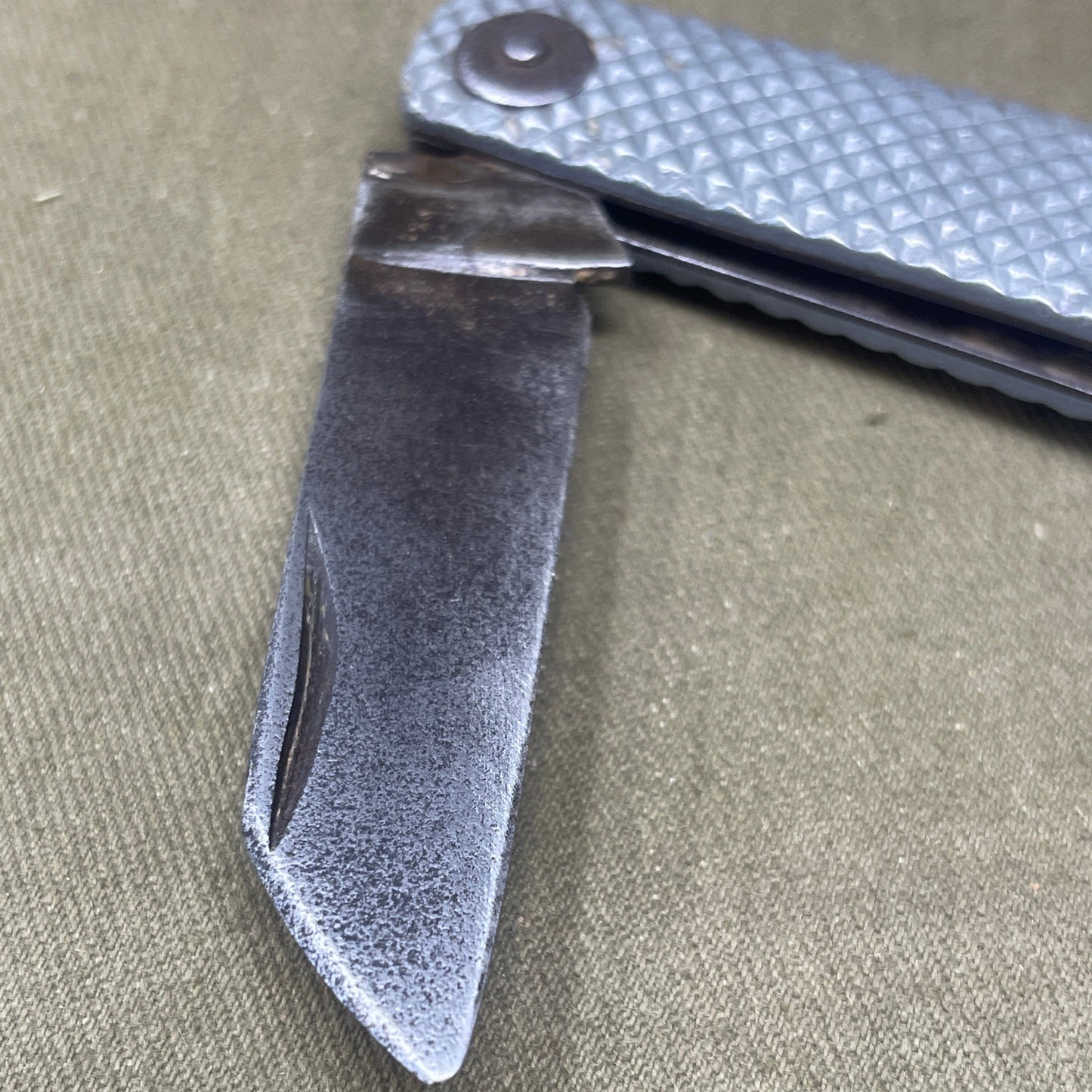 Royal Navy clasp knife, Admiralty Pattern 301