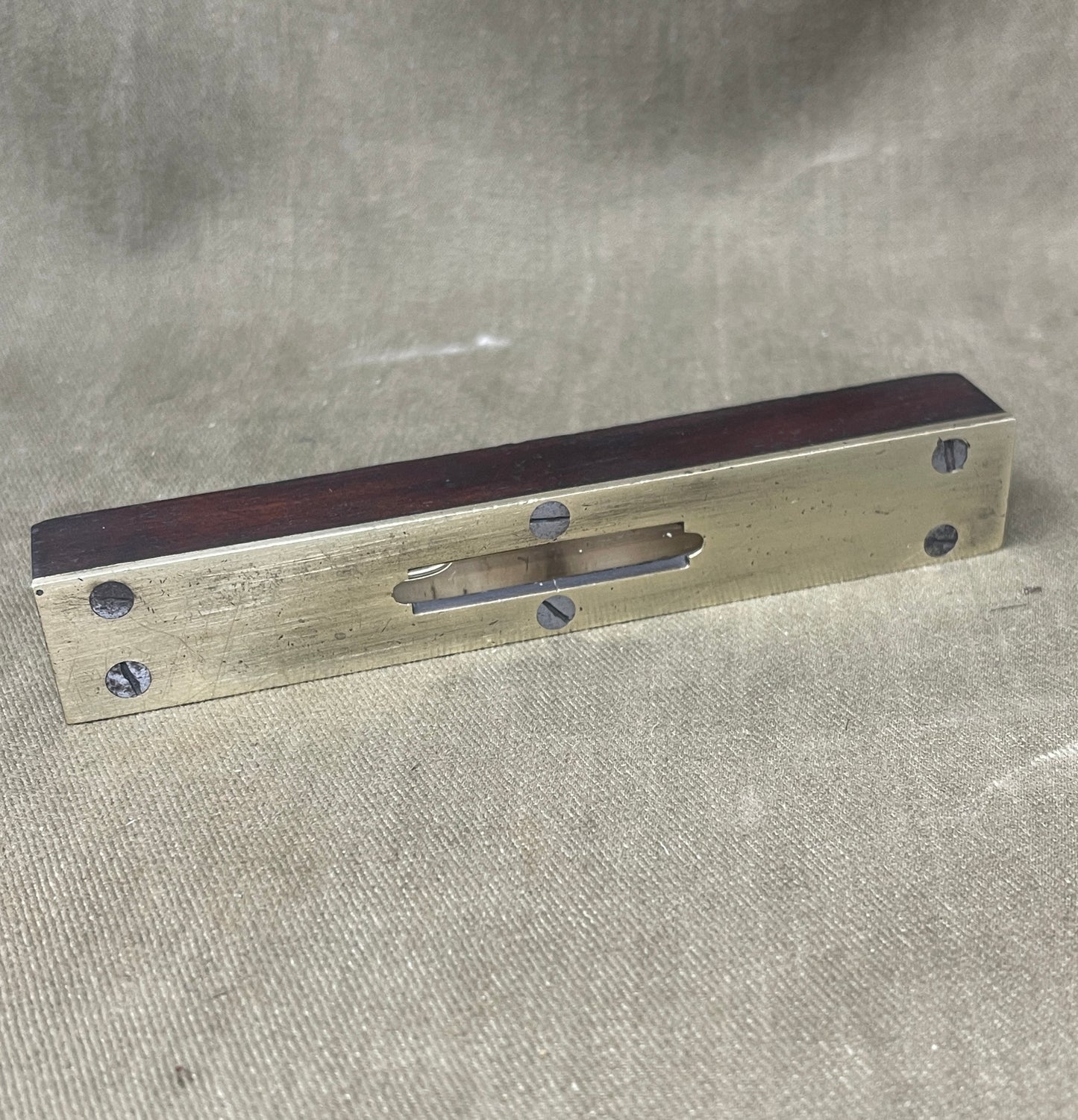 J Buck 124 Newgate London – Vintage Brass Spirit Level (Carpenter’s Tool)