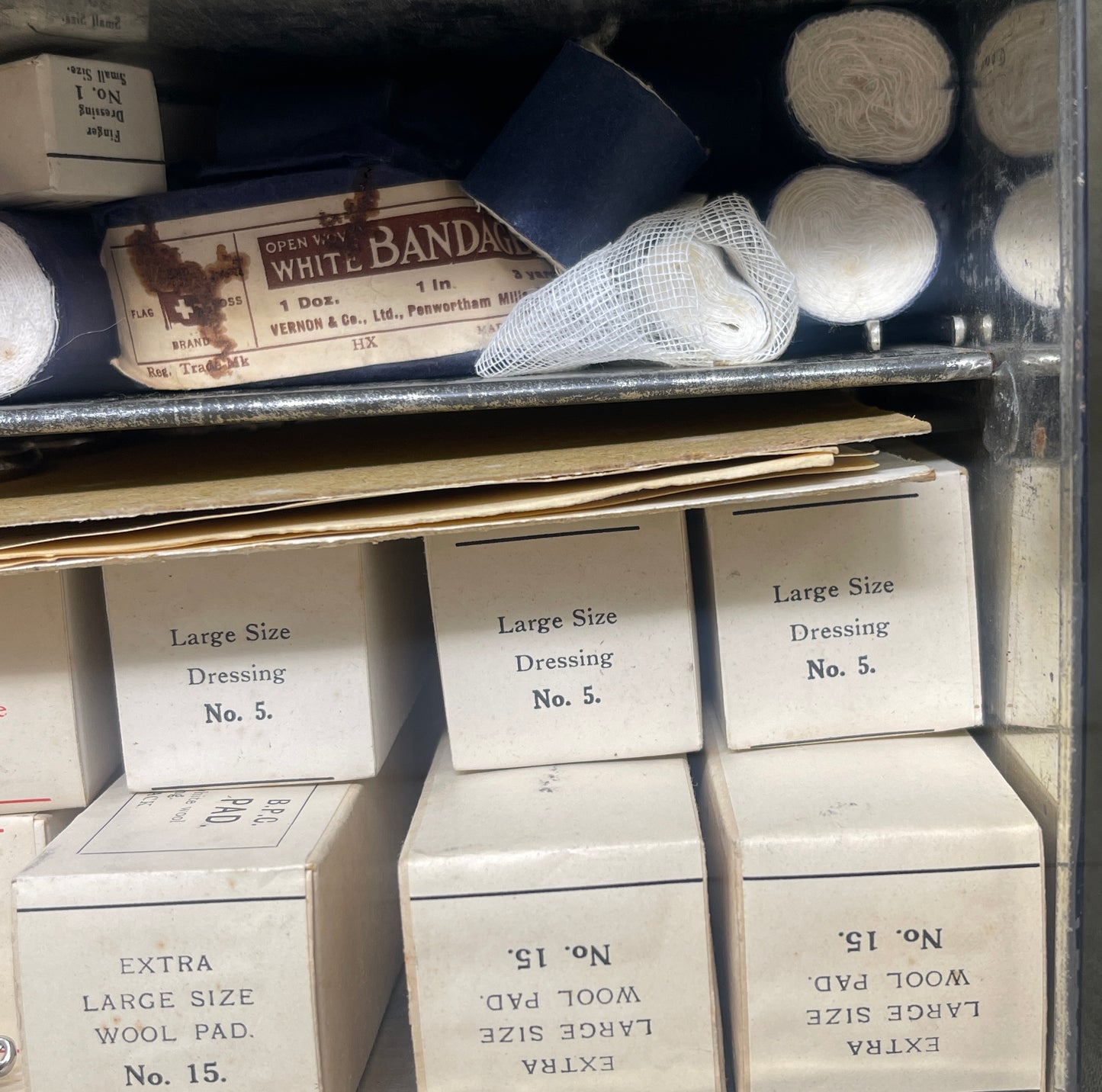 Original WW2 Steel First Aid Box with Contents – Clayton Surgical & First Aid Yantas Ltd