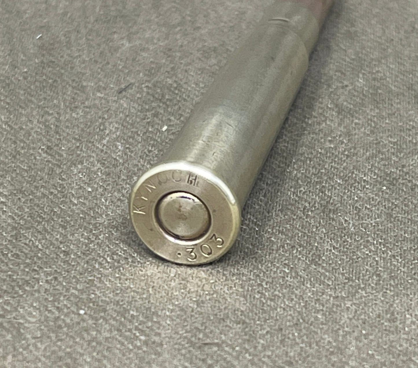 1 x Inert/ Display –   Vintage Kynoch .303 Lee Enfield Round