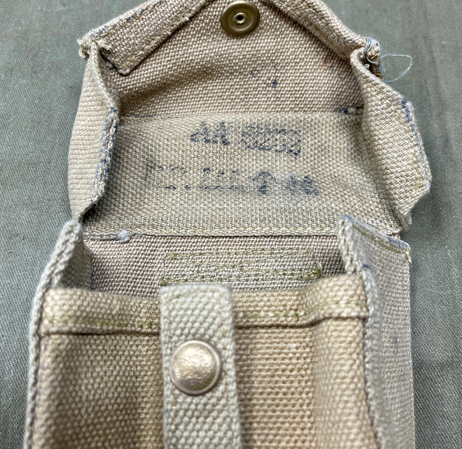 WW2 British Army Motor Transport Drivers Bren Ammo Pouch 1944