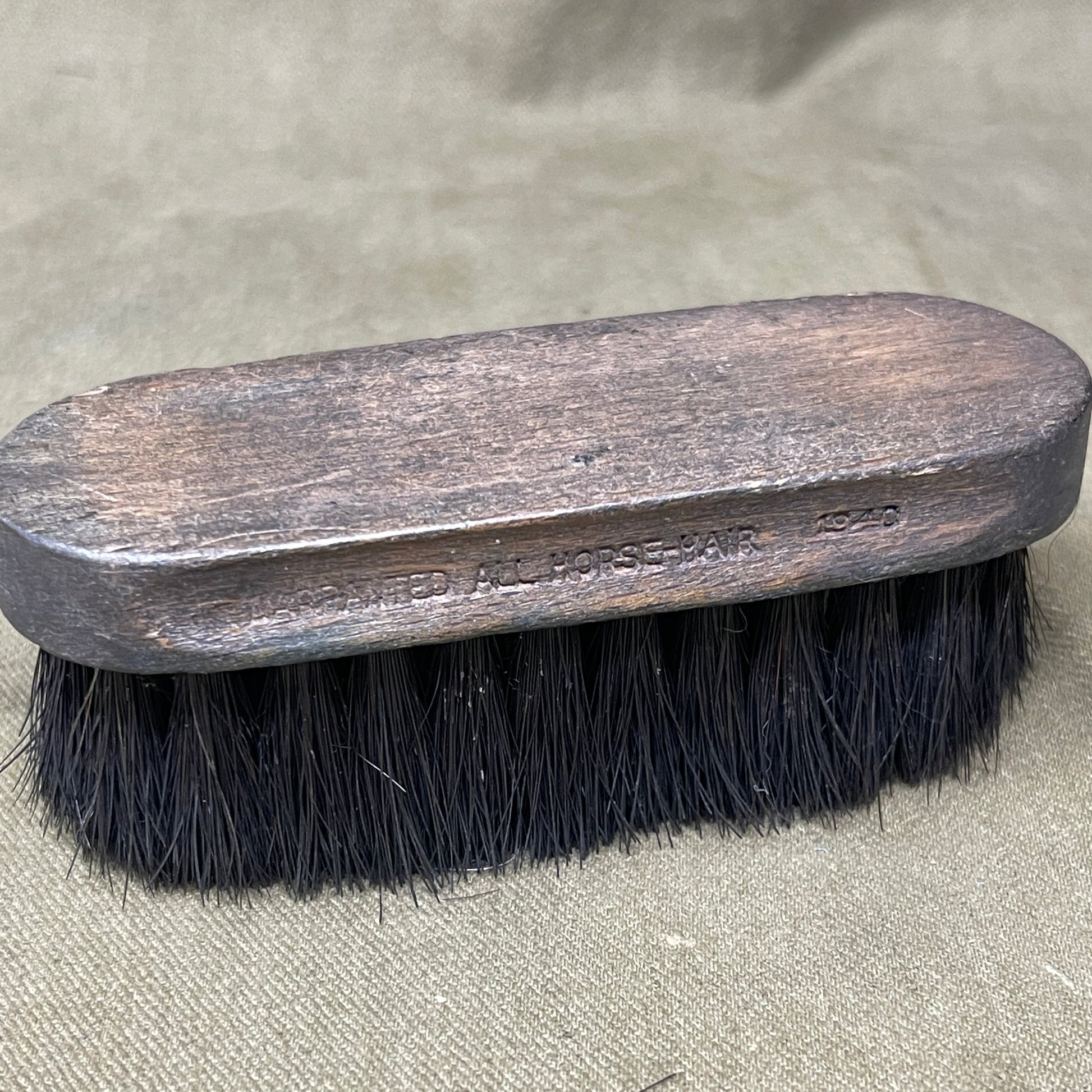 British Army WW2 1940 Dated Briton Bootbrush