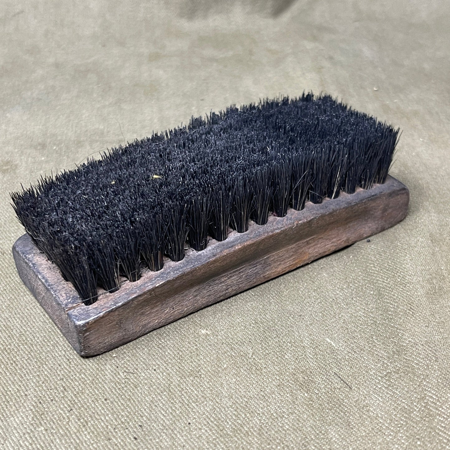 British Army WW2 1940 Dated Briton Bootbrush