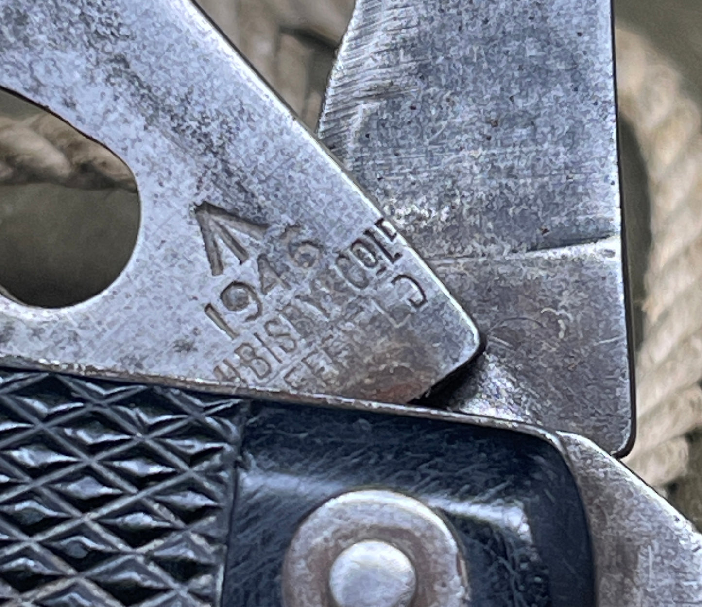 British 1946 Dated Pocket Jack Knife & Lanyard