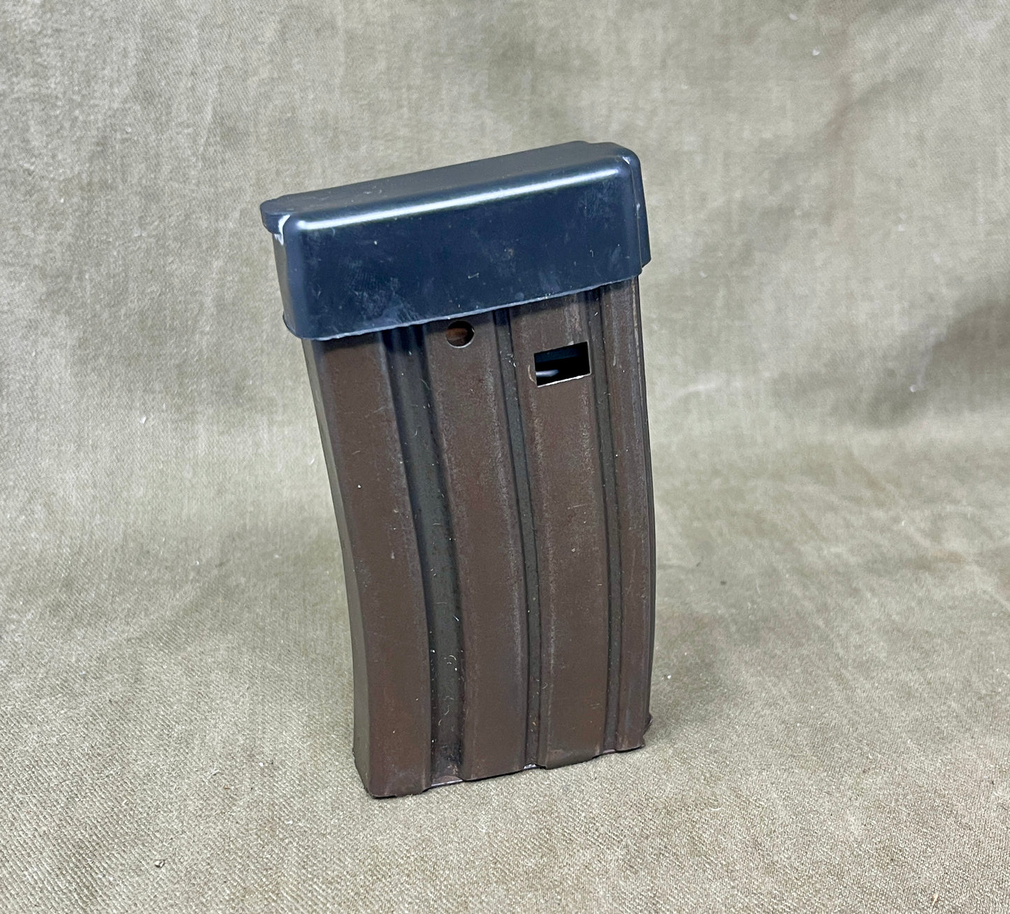 20-Round AR-18 Magazine with 20 INERT 5.56mm Rounds – Display / Collector Item