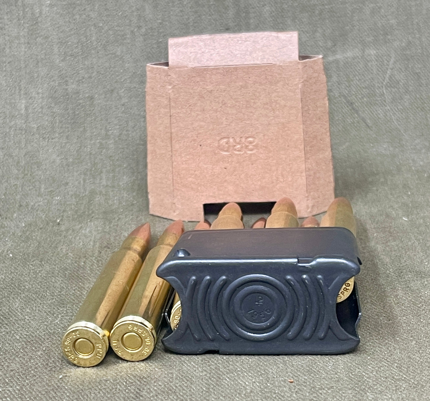 8 x Inert .30-06 Springfield Rounds in Original Style M1 Garand En-Bloc Clip