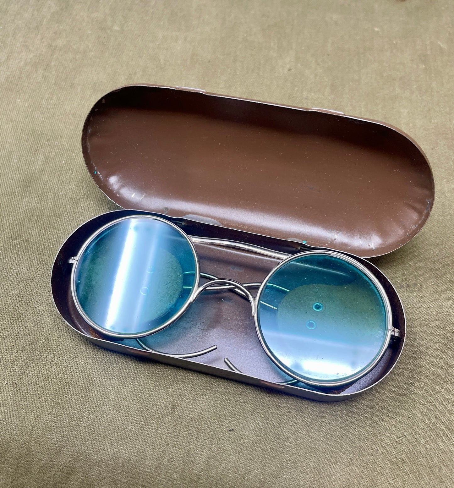 Original Early WW2 RAF Type E2 Anti Glare Spectacles & Air Ministry Storage Case